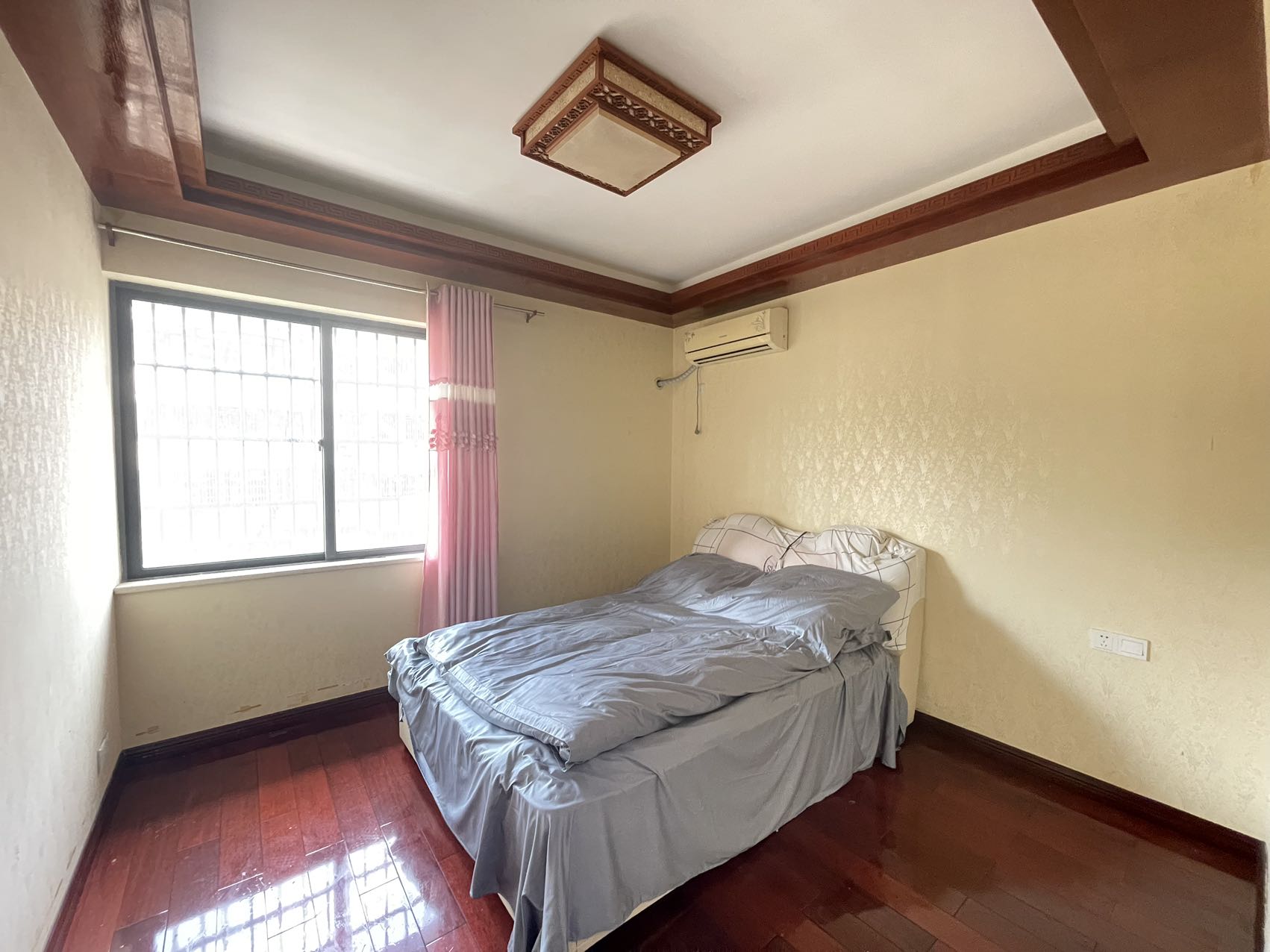 金海广场 4室2厅2卫 5000.0元/月 金海广场 4室2厅2卫 5000.0元/月室内图