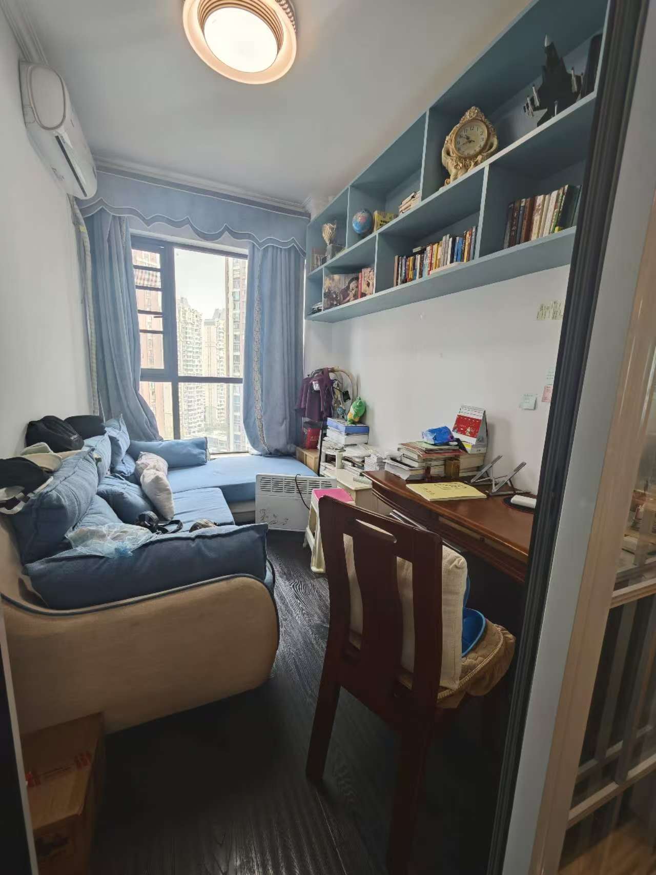 绿地海外滩一期 4室2厅2卫 3000.0元/月 绿地海外滩一期 4室2厅2卫 3000.0元/月室内图