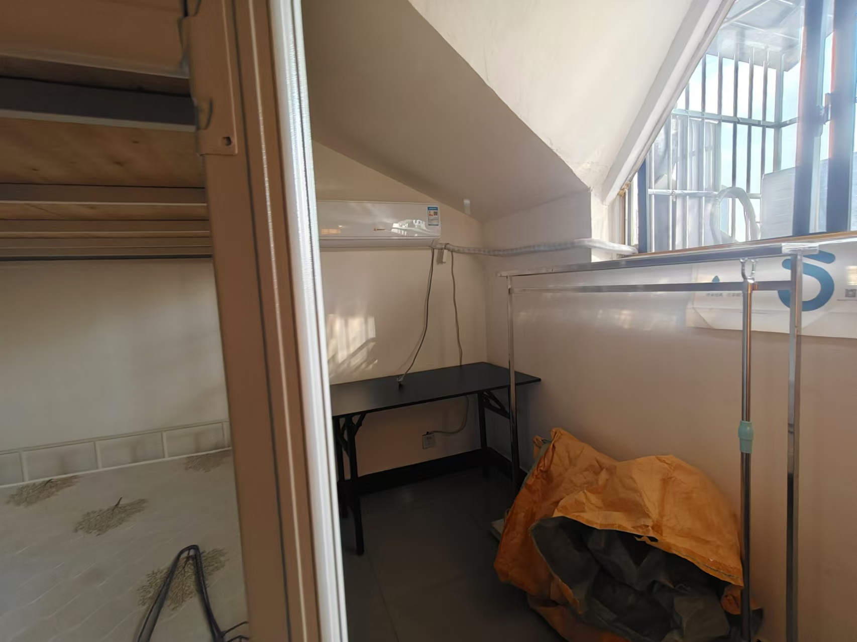 高桥社区高福星小区  2室2厅1卫    1000.0元/月 高桥社区高福星小区  2室2厅1卫    1000.0元/月室内图