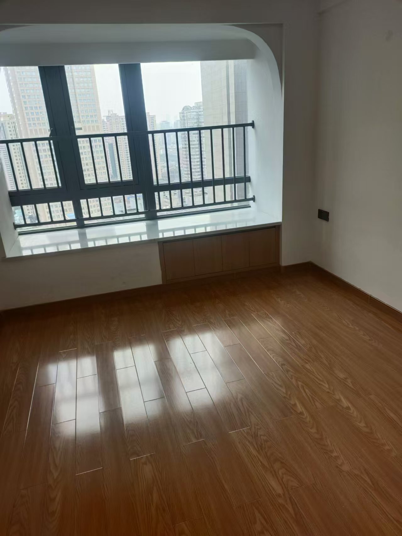 阳光城檀悦  1室1厅1卫    2000.0元/月 阳光城檀悦  1室1厅1卫    2000.0元/月室内图