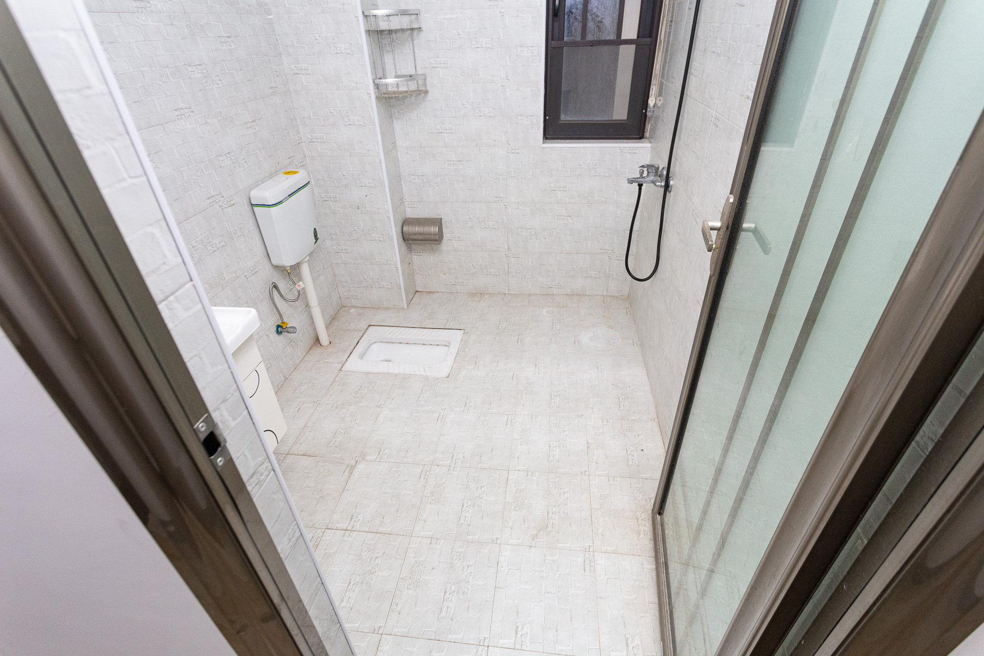 勤诚达境界城 4室2厅1卫 118.0万 勤诚达境界城 4室2厅1卫 118.0万卫生间