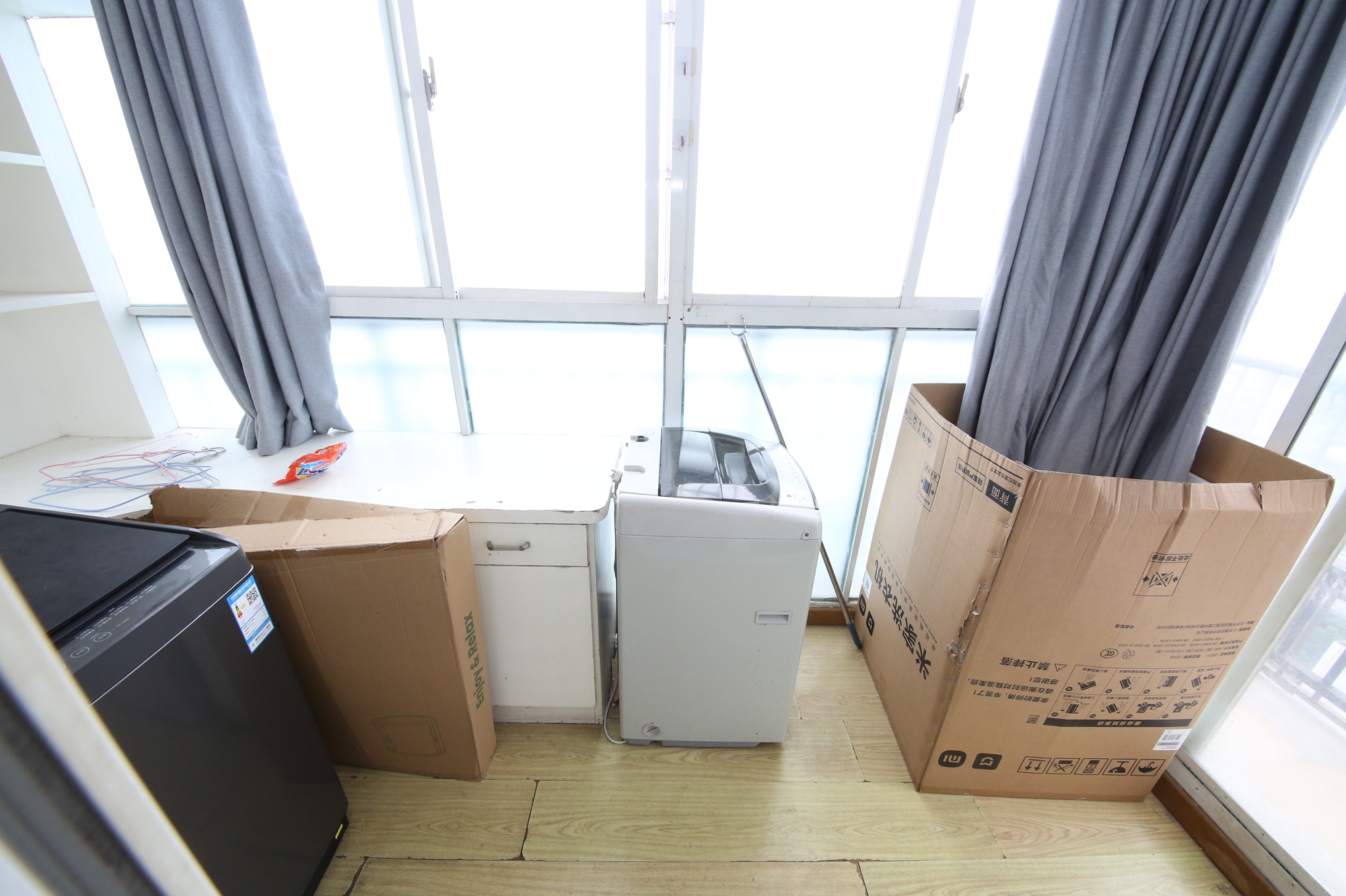 星典时代  2室2厅1卫   61.00万阳台