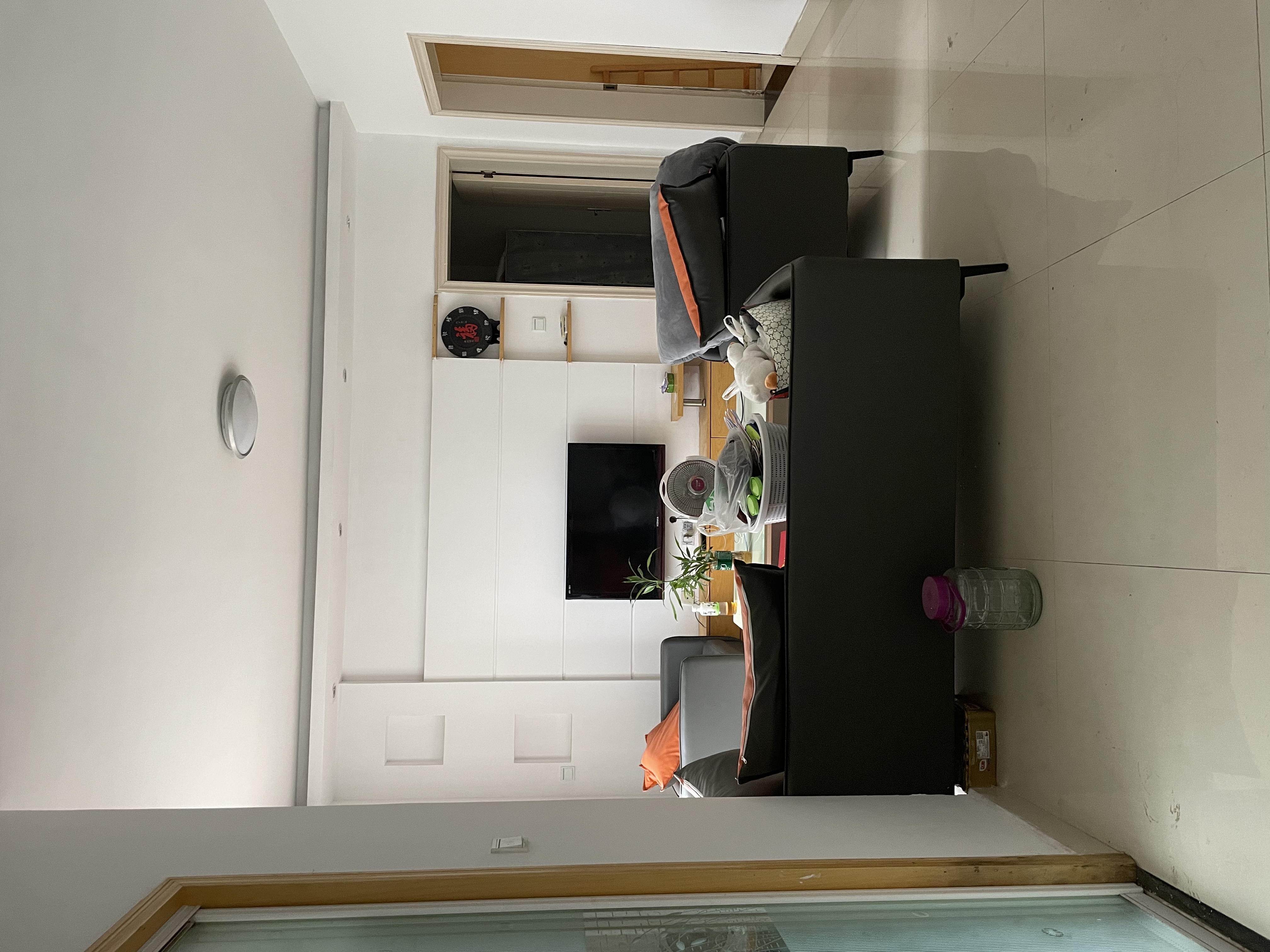 湘江世纪城悦江苑 2室2厅1卫 2200.0元/月 湘江世纪城悦江苑 2室2厅1卫 2200.0元/月室内图