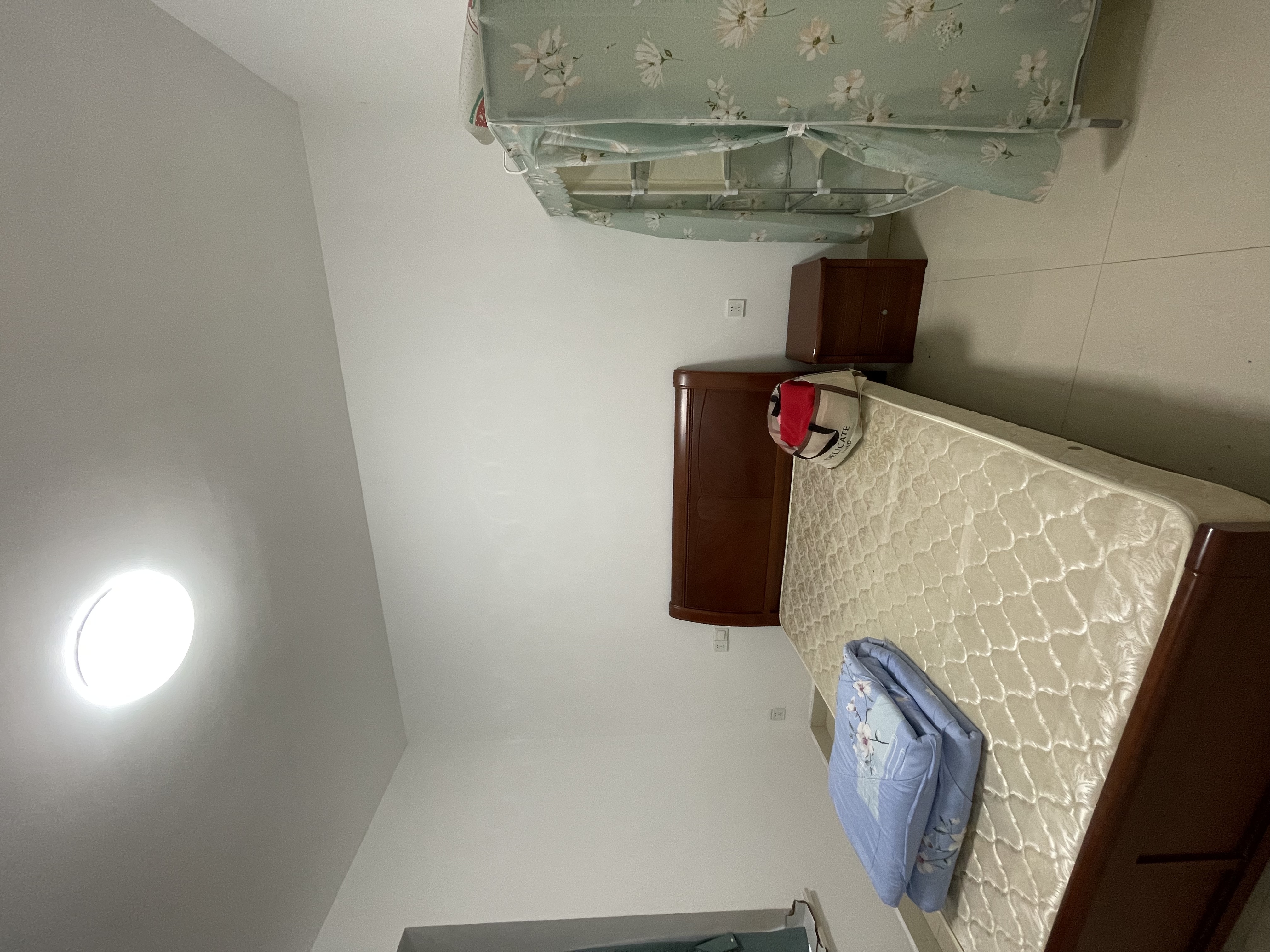 湘江世纪城悦江苑 2室2厅1卫 2200.0元/月 湘江世纪城悦江苑 2室2厅1卫 2200.0元/月室内图