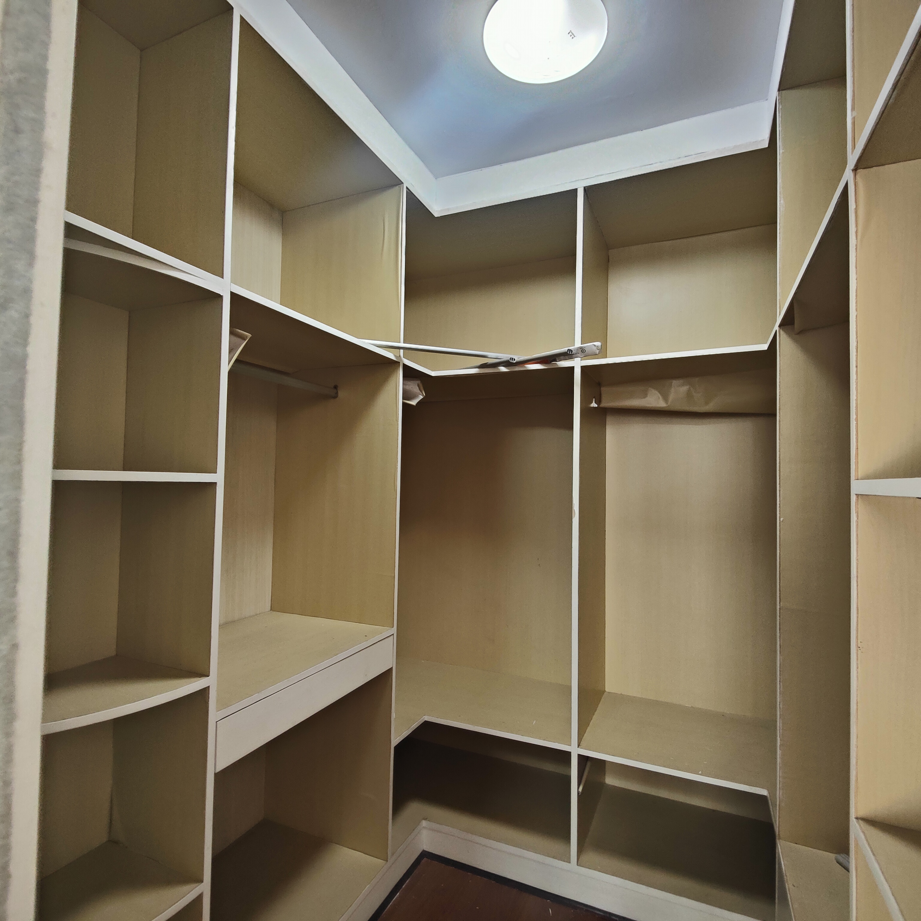 尚格名城天香国舍  3室2厅2卫    47.0万 尚格名城天香国舍  3室2厅2卫    47.0万室内图