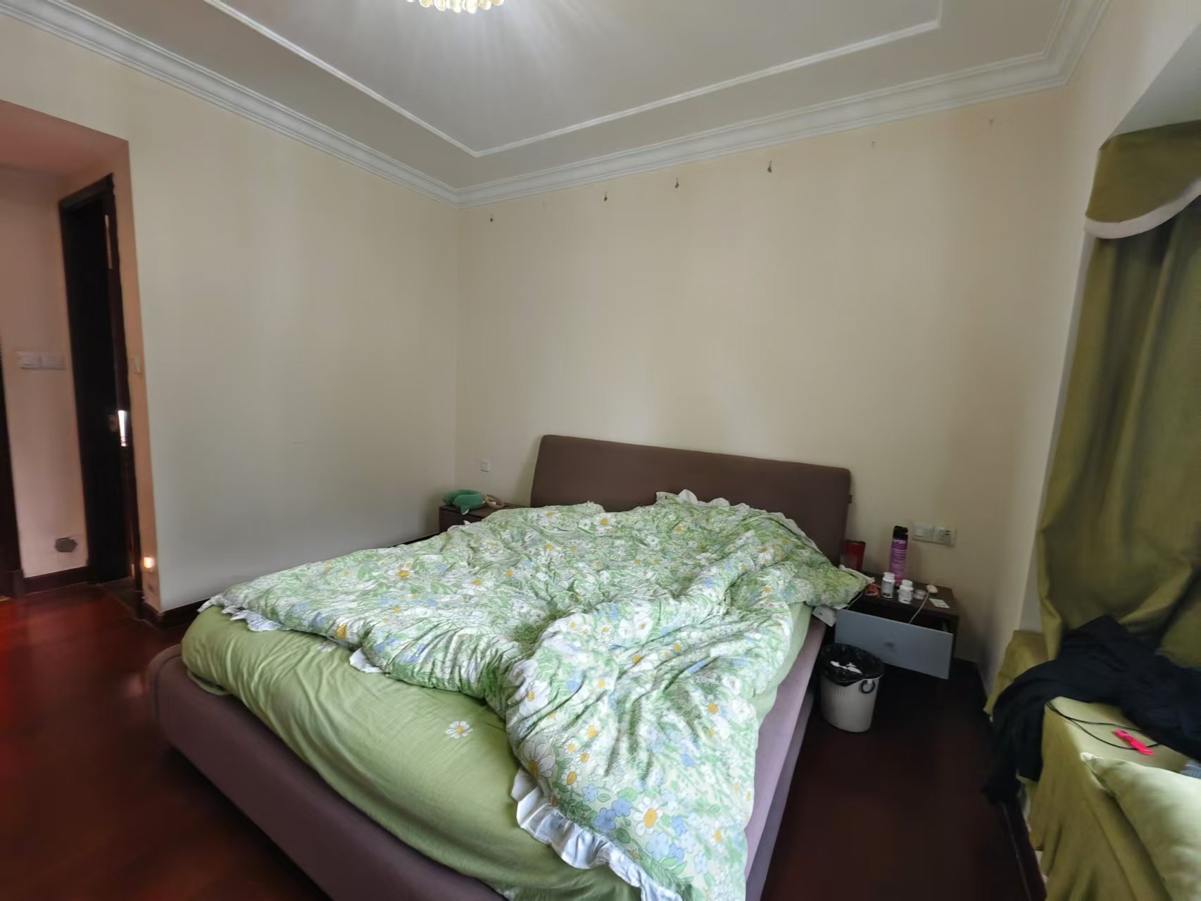 恒大华府  4室2厅2卫    105.8万 恒大华府  4室2厅2卫    105.8万室内图