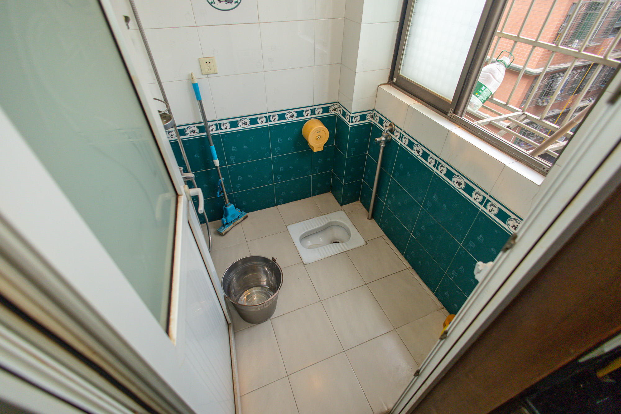 灰埠小区(灰埠社区)  4室2厅2卫    57.8万 灰埠小区(灰埠社区)  4室2厅2卫    57.8万卫生间