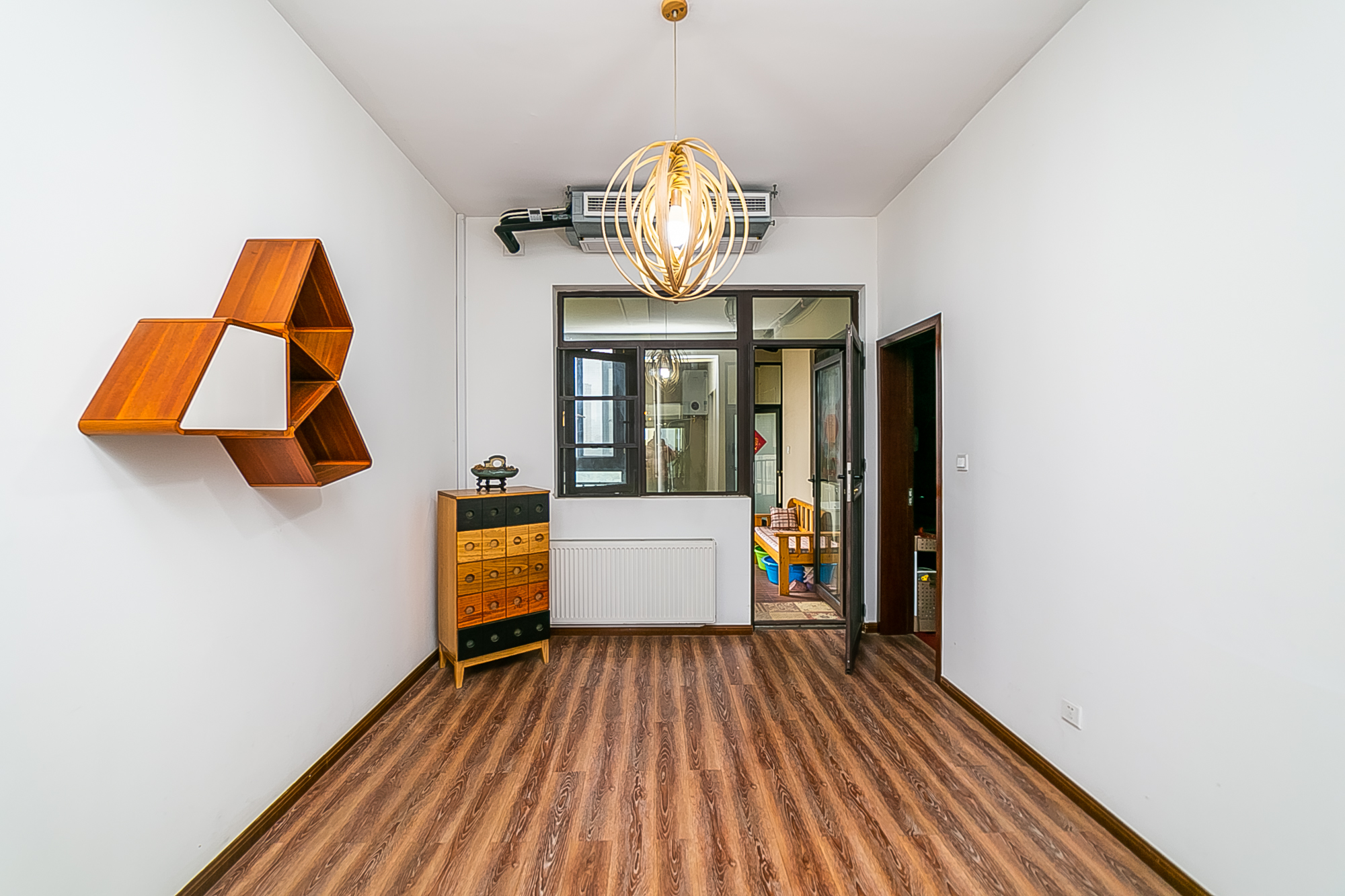 中建江山壹号  4室2厅2卫    550.0万 中建江山壹号  4室2厅2卫    550.0万客厅