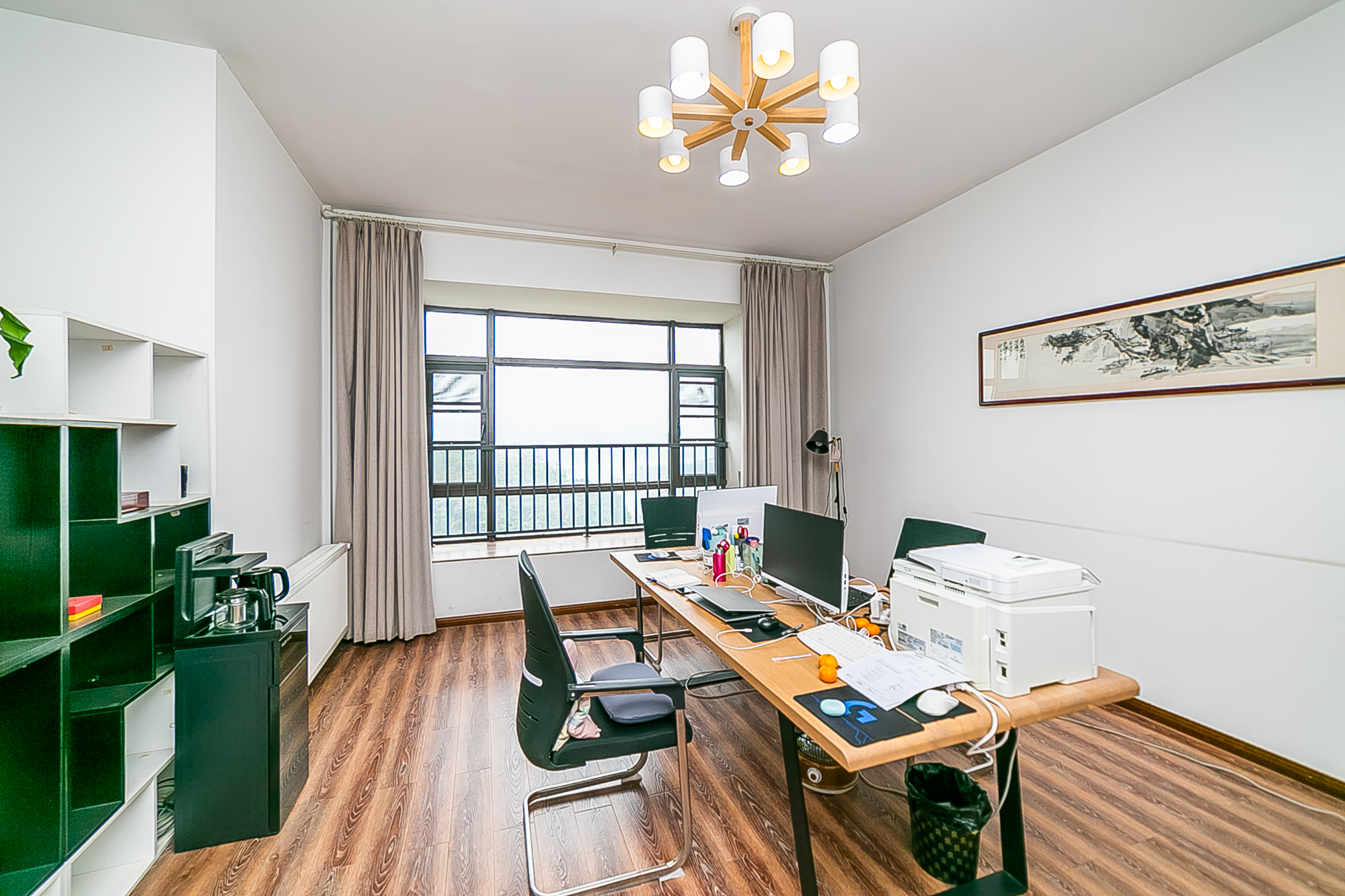 中建江山壹号  4室2厅2卫    550.0万 中建江山壹号  4室2厅2卫    550.0万卧室