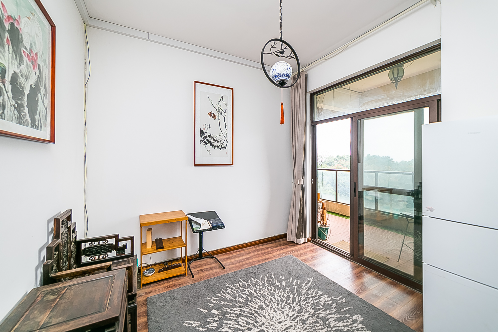 中建江山壹号  4室2厅2卫    550.0万 中建江山壹号  4室2厅2卫    550.0万卧室