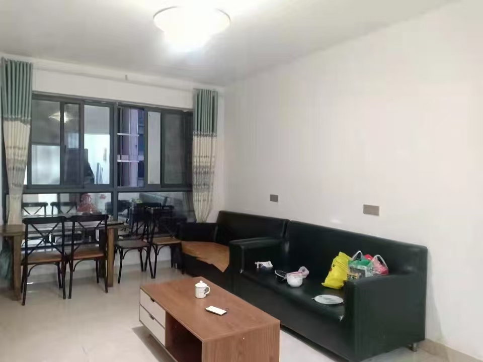 东城商业广场(东成)  2室2厅1卫    2000.0元/月 东城商业广场(东成)  2室2厅1卫    2000.0元/月户型图