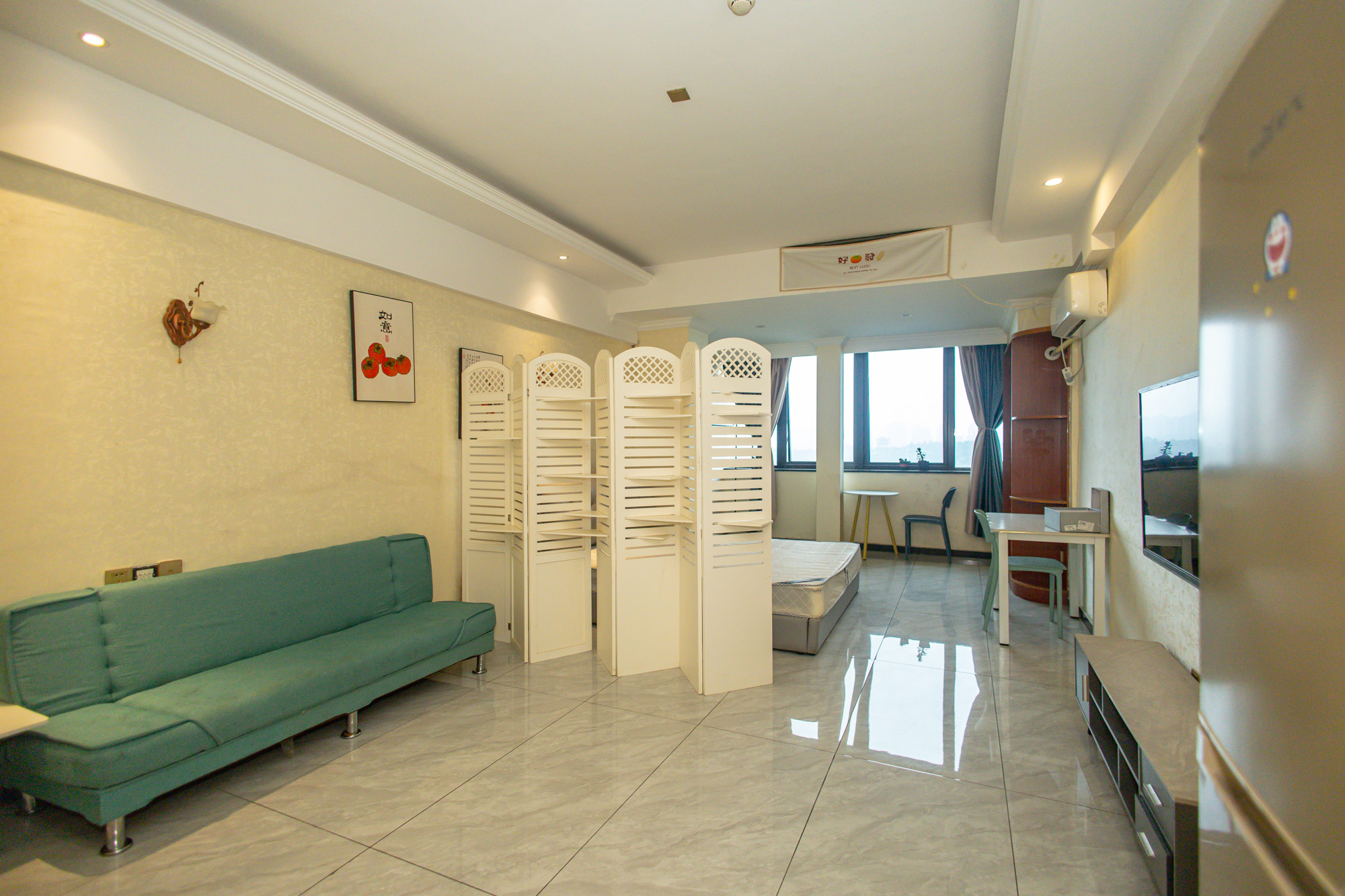 未来漫城 1室1厅1卫 42.0万 未来漫城 1室1厅1卫 42.0万客厅