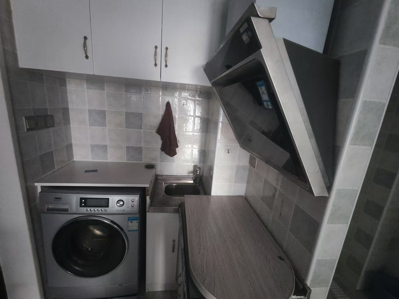 松雅轩(埃克斯社区) 1室1厅1卫 1300.0元/月 松雅轩(埃克斯社区) 1室1厅1卫 1300.0元/月室内图