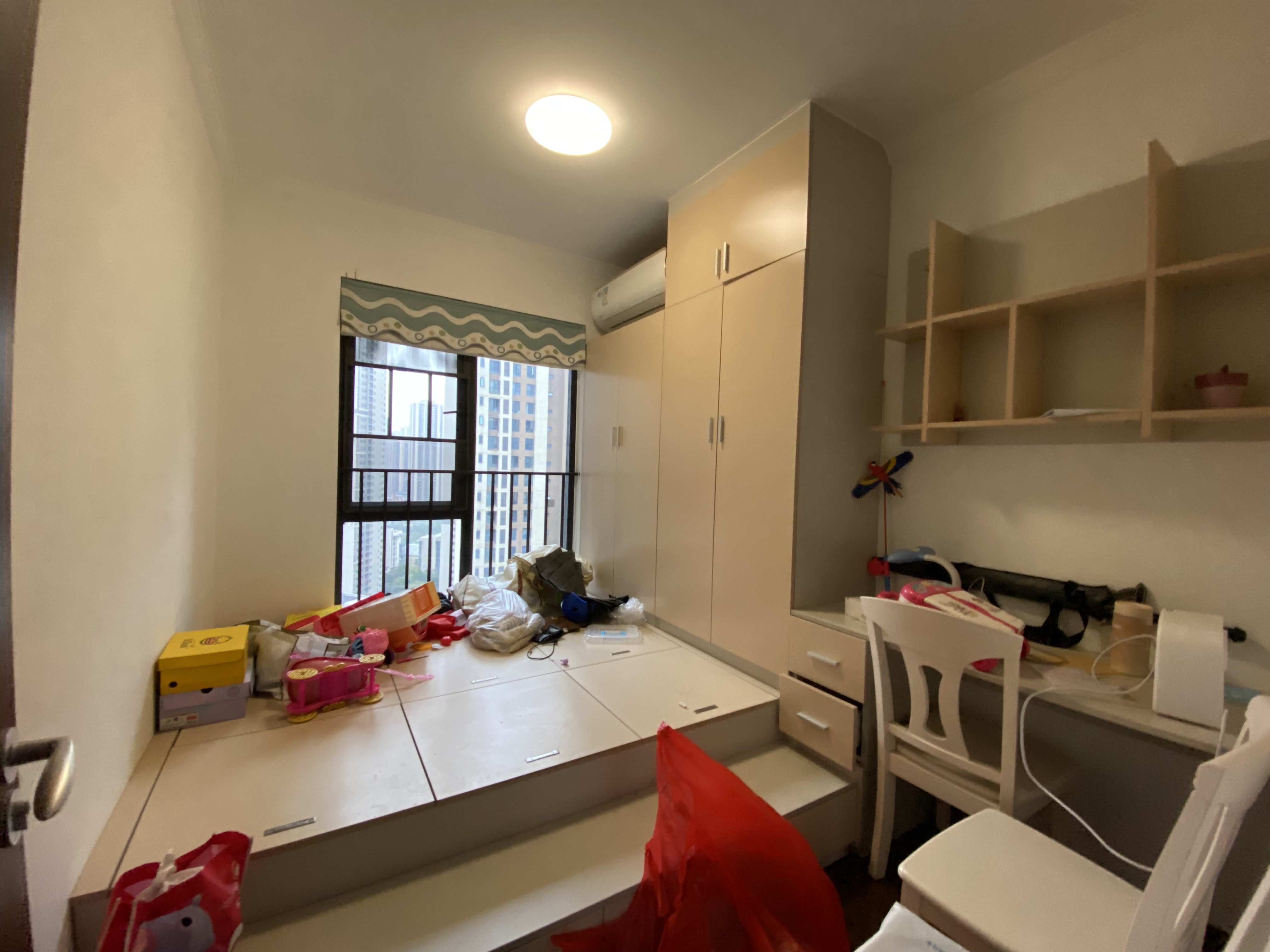 万科里金域滨江 3室2厅2卫 3700.0元/月 万科里金域滨江 3室2厅2卫 3700.0元/月室内图