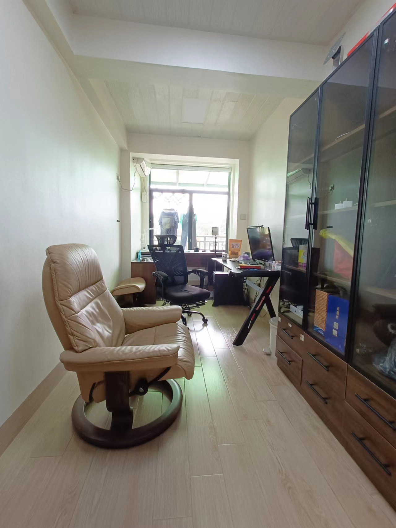 泰达比华利山庄 3室2厅2卫 325.0万 泰达比华利山庄 3室2厅2卫 325.0万室内图