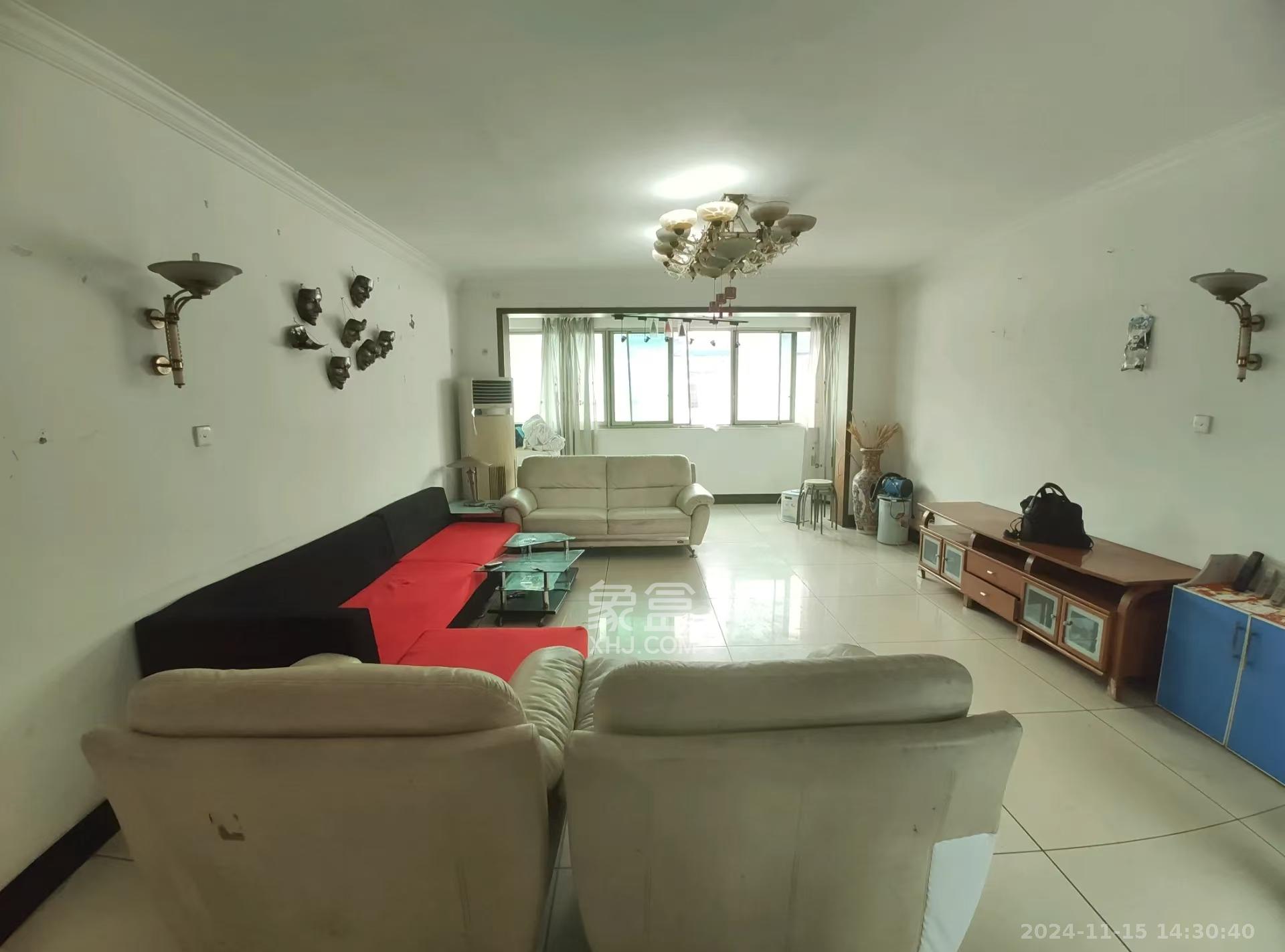 湘樟园小区(湘樟家园)  2室2厅1卫    1500.0元/月 湘樟园小区(湘樟家园)  2室2厅1卫    1500.0元/月