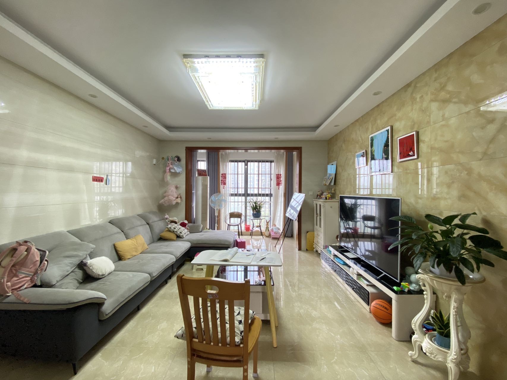 中建御山和苑  3室2厅2卫    71.8万 中建御山和苑  3室2厅2卫    71.8万室内图