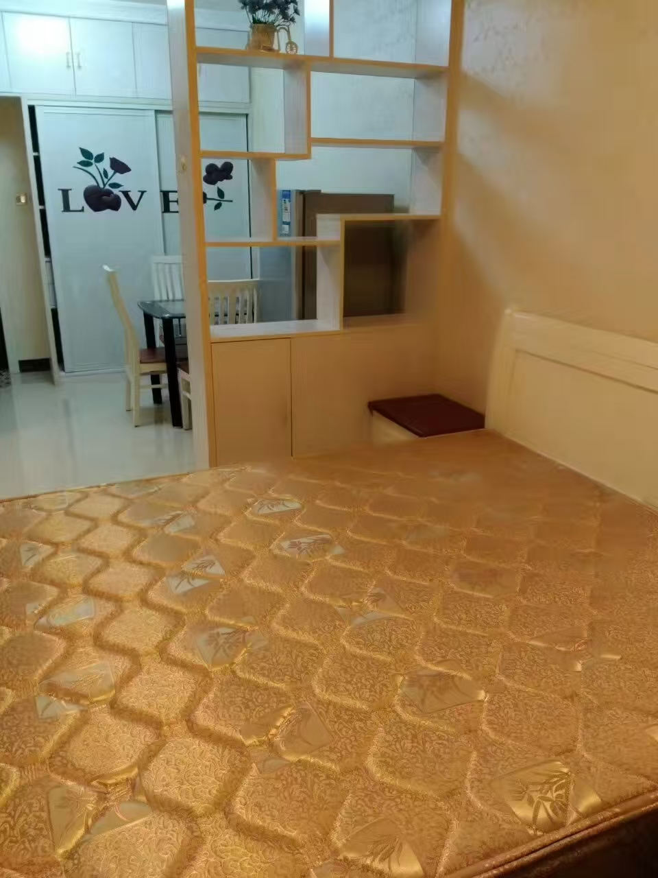 一品恒城 1室1厅1卫 1300.0元/月 一品恒城 1室1厅1卫 1300.0元/月室内图