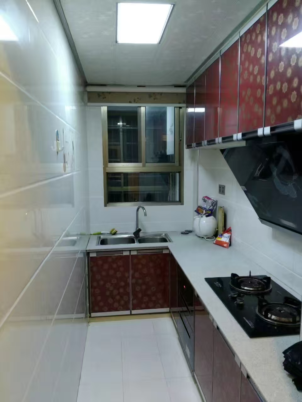 一品恒城 1室1厅1卫 1300.0元/月 一品恒城 1室1厅1卫 1300.0元/月室内图