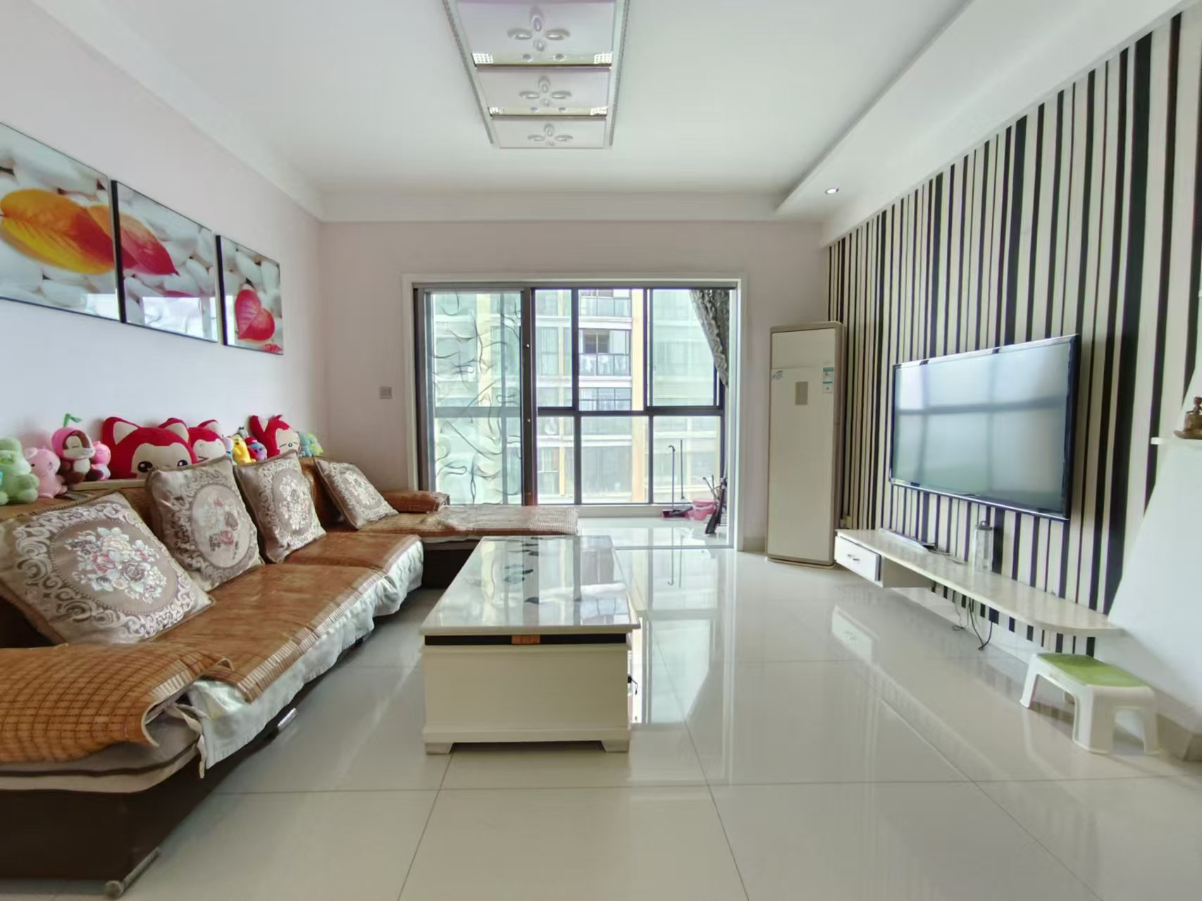 海韵天城 3室2厅2卫 85.0万 海韵天城 3室2厅2卫 85.0万室内图