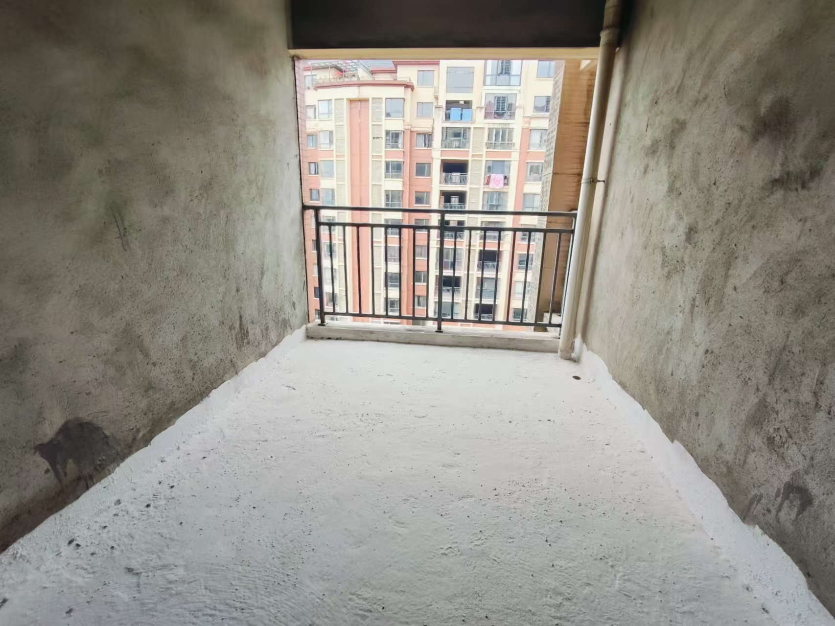 磐龙生态社区 4室2厅2卫 43.8万 磐龙生态社区 4室2厅2卫 43.8万室内图