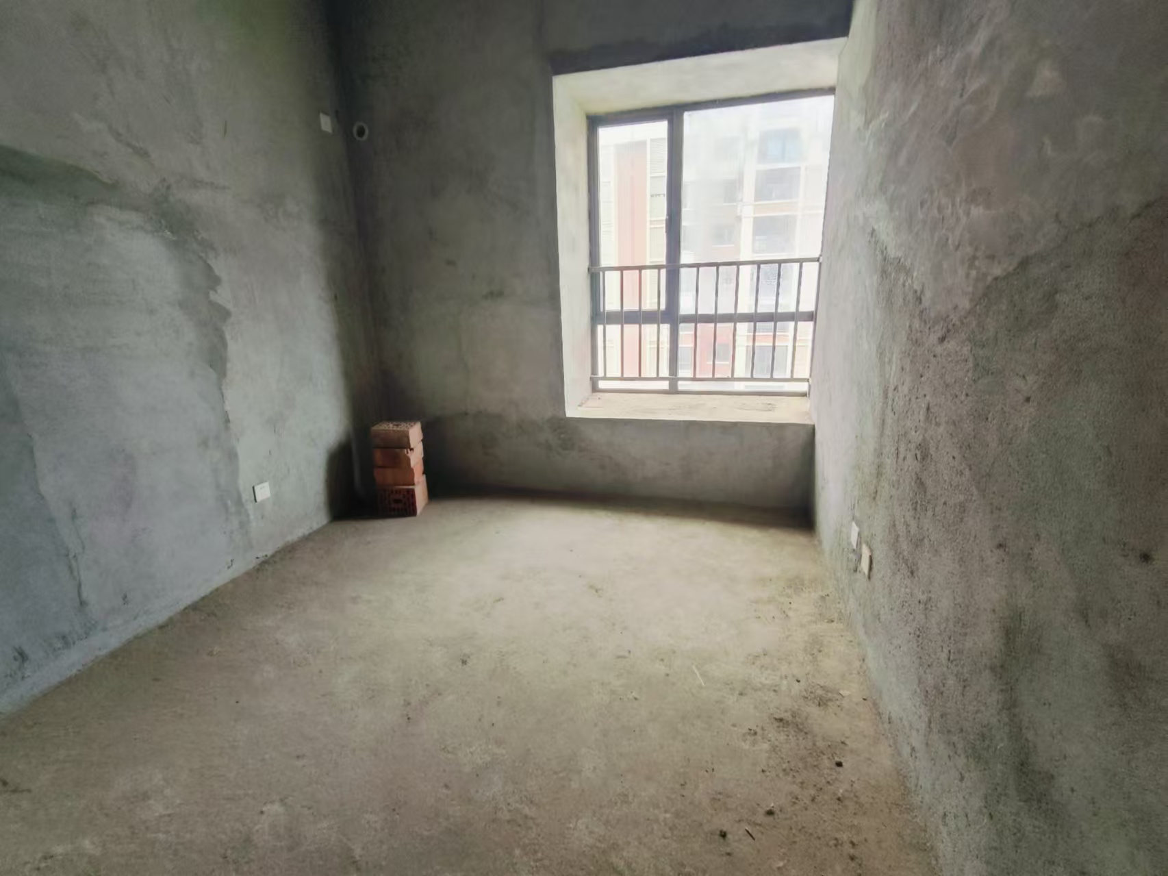 磐龙生态社区 4室2厅2卫 43.8万 磐龙生态社区 4室2厅2卫 43.8万室内图