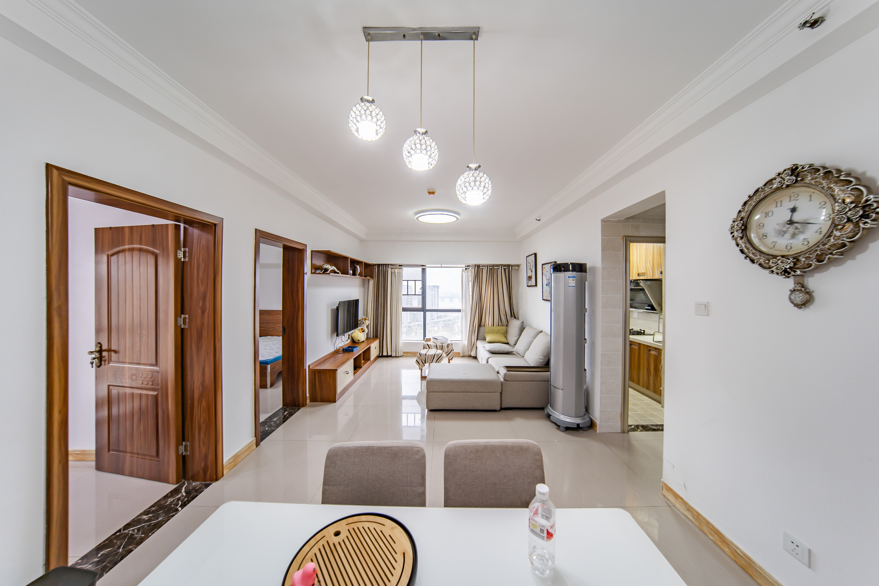 湘熙水郡(观澜海赋家园) 2室2厅1卫 75.0万 湘熙水郡(观澜海赋家园) 2室2厅1卫 75.0万客厅