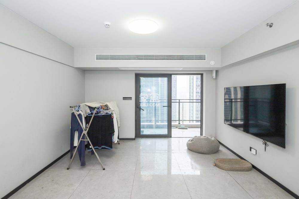 时代梅溪领峰  4室2厅2卫   155.00万