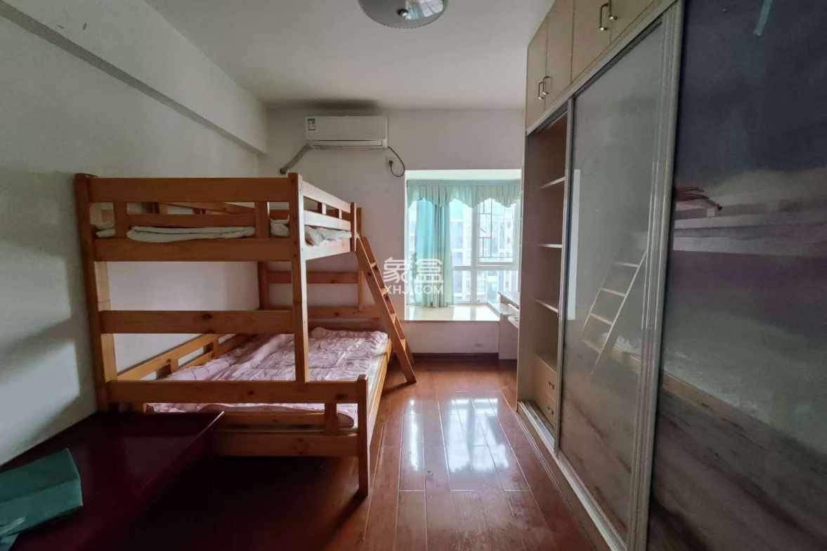 美的城二期 2室1厅1卫 1600.0元/月 美的城二期 2室1厅1卫 1600.0元/月室内图