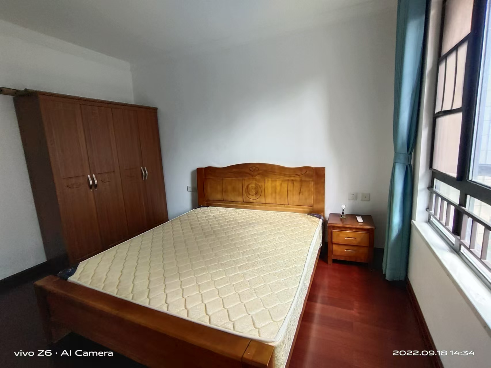 中海国际二期 3室2厅2卫 2100.0元/月 中海国际二期 3室2厅2卫 2100.0元/月室内图