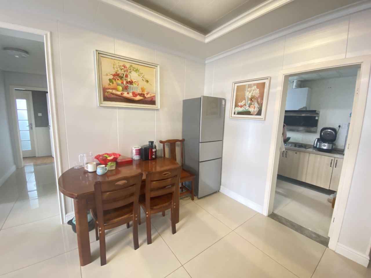 滨江新苑(一期A区) 3室2厅2卫 178.0万 滨江新苑(一期A区) 3室2厅2卫 178.0万室内图