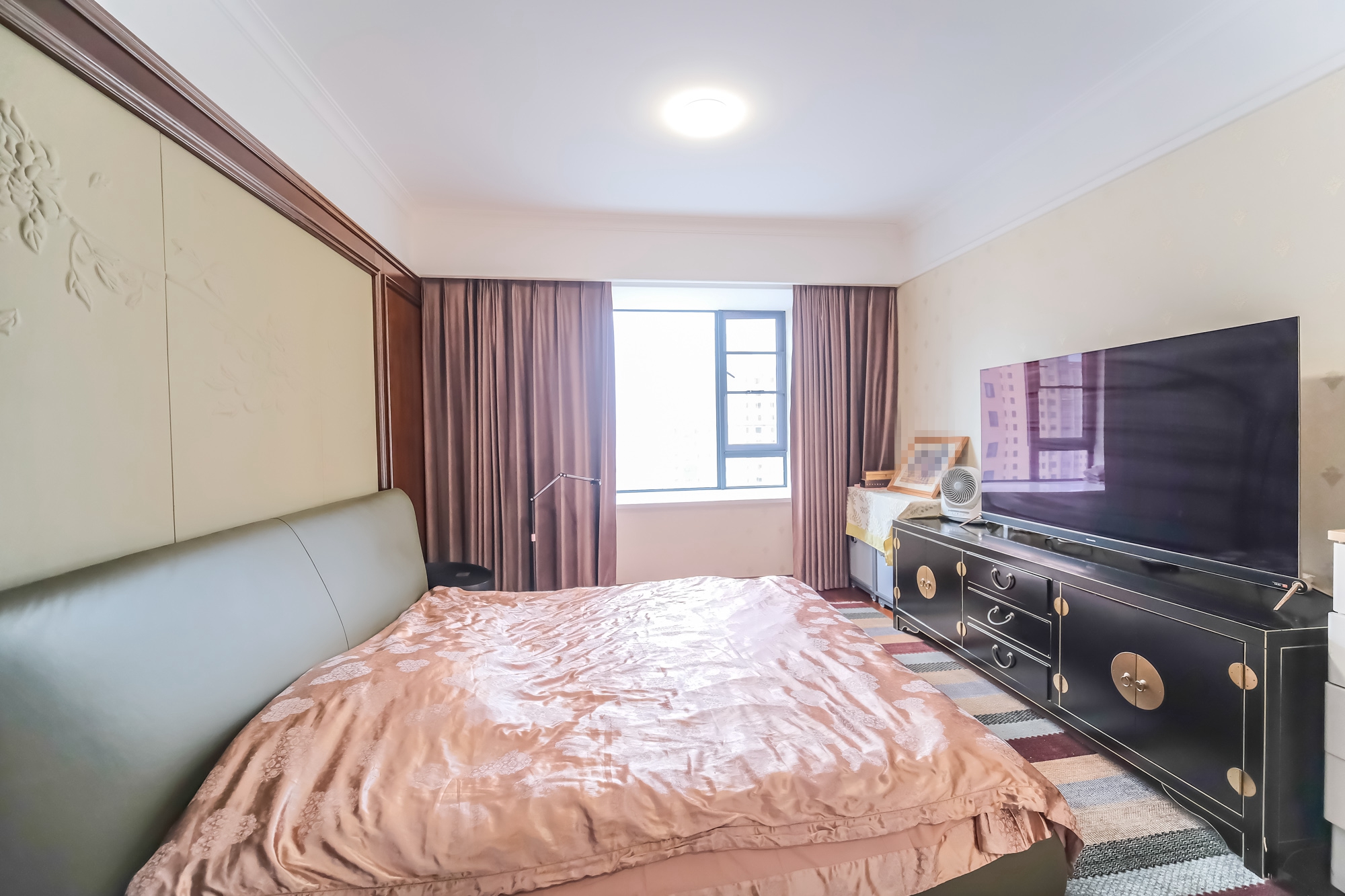 运达锦绣广场  6室2厅2卫    485.0万 运达锦绣广场  6室2厅2卫    485.0万卧室