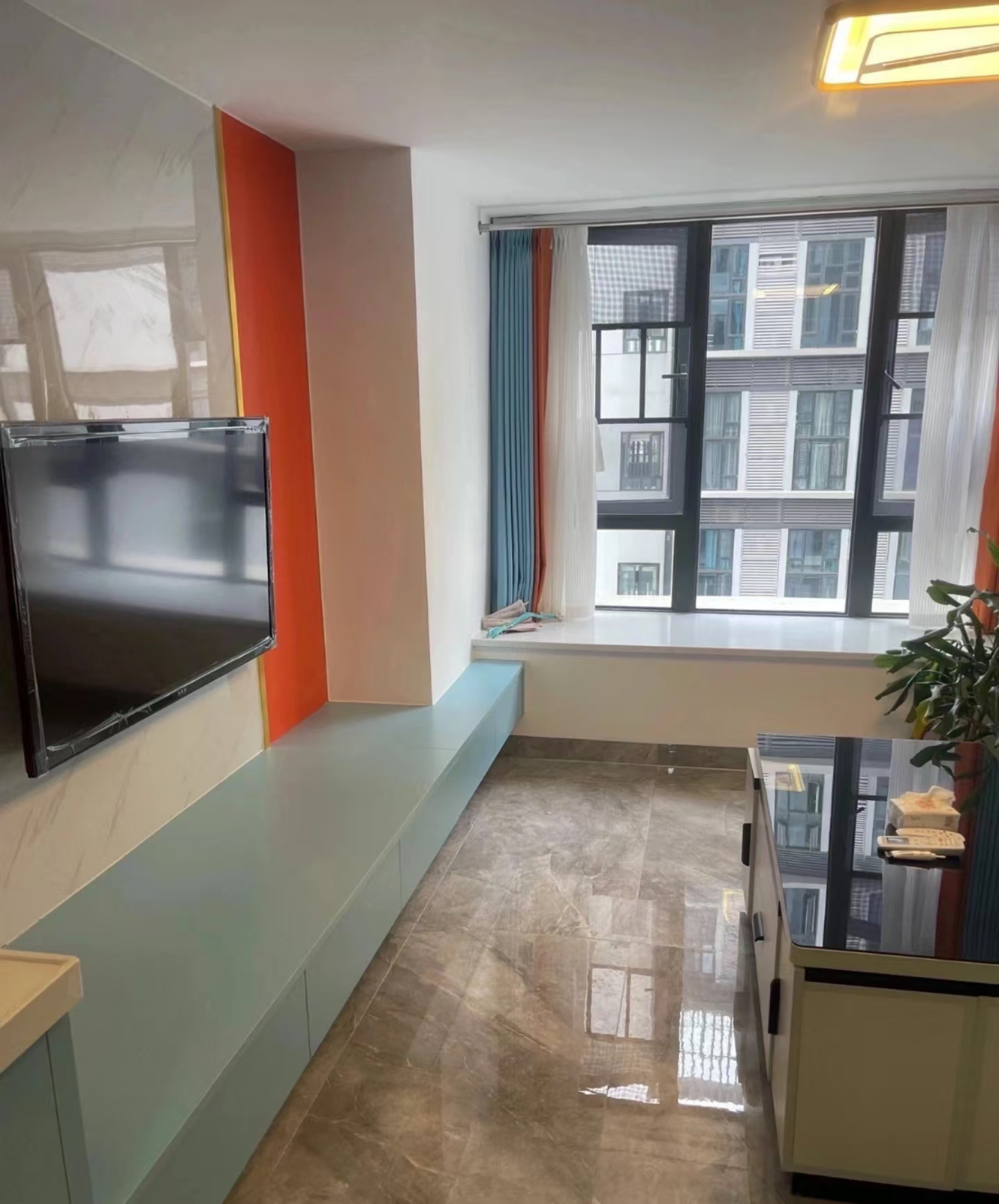 映客龙湖璟翠公馆(映客龙湖璟翠中心) 1室1厅1卫 2400.0元/月 映客龙湖璟翠公馆(映客龙湖璟翠中心) 1室1厅1卫 2400.0元/月室内图