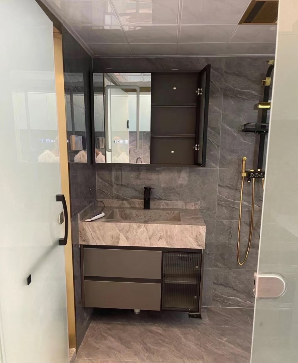 映客龙湖璟翠公馆(映客龙湖璟翠中心) 1室1厅1卫 2400.0元/月 映客龙湖璟翠公馆(映客龙湖璟翠中心) 1室1厅1卫 2400.0元/月室内图