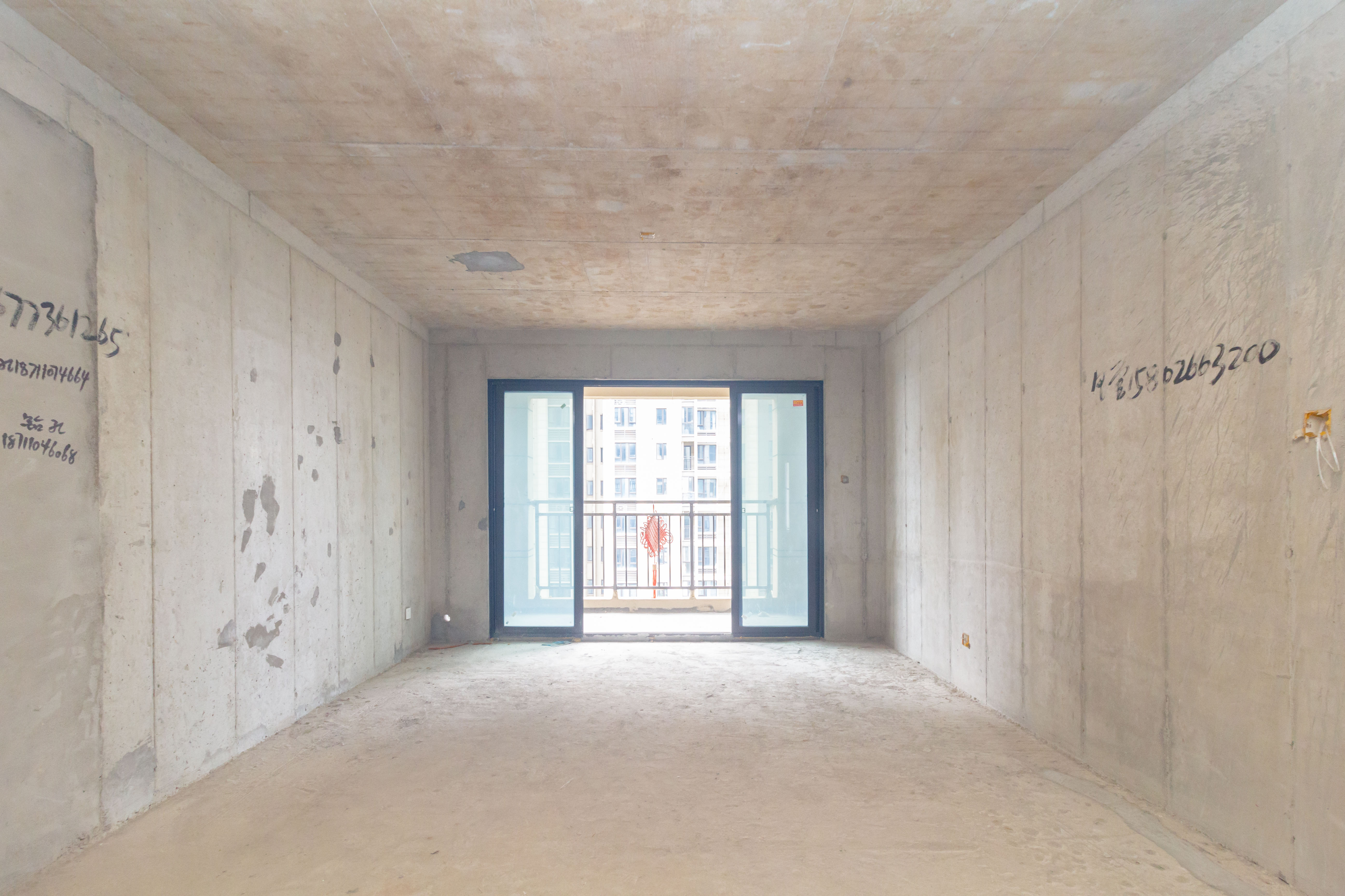 映悦星府  3室2厅2卫    70.0万 映悦星府  3室2厅2卫    70.0万