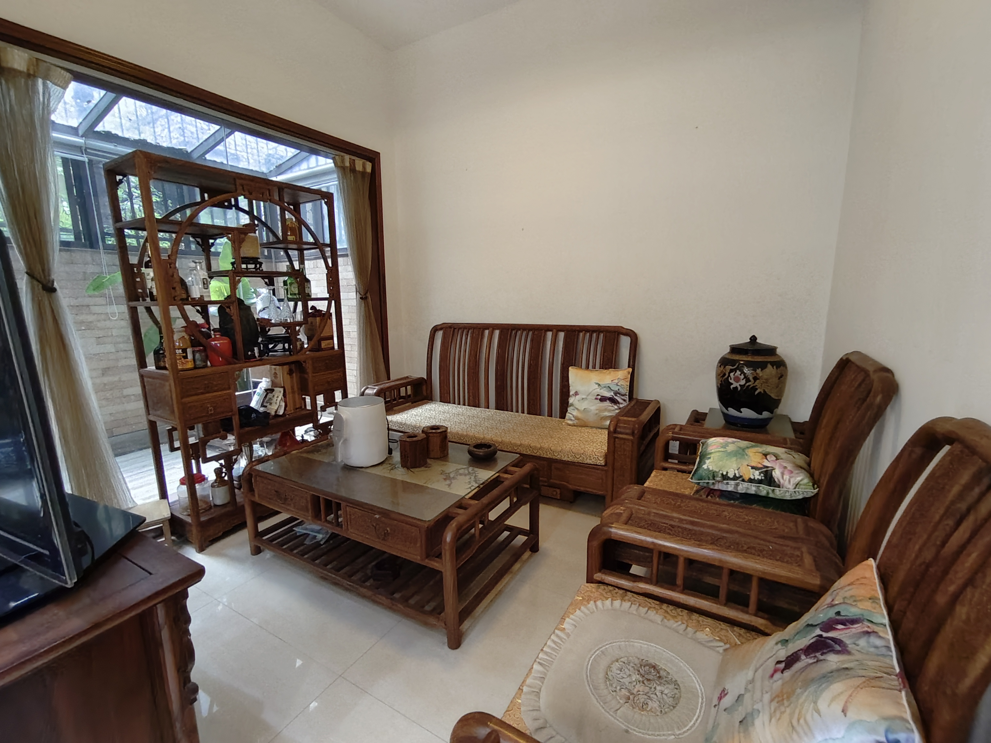 海韵天城 5室2厅2卫 180.0万 海韵天城 5室2厅2卫 180.0万室内图