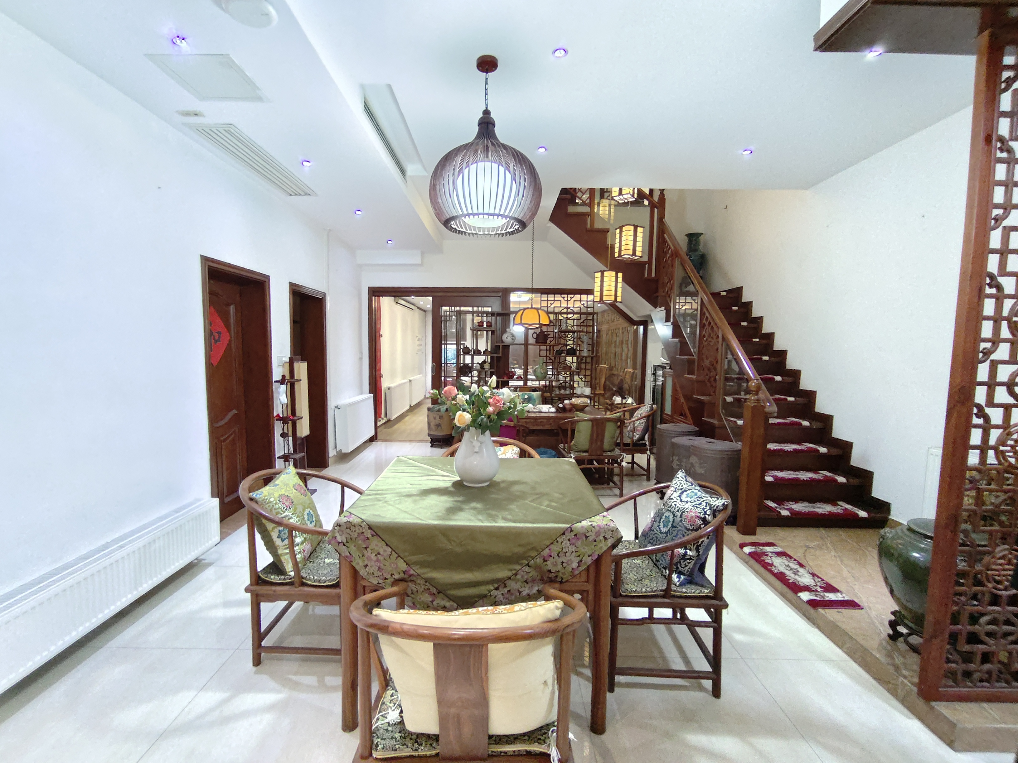 海韵天城 5室2厅2卫 180.0万 海韵天城 5室2厅2卫 180.0万室内图