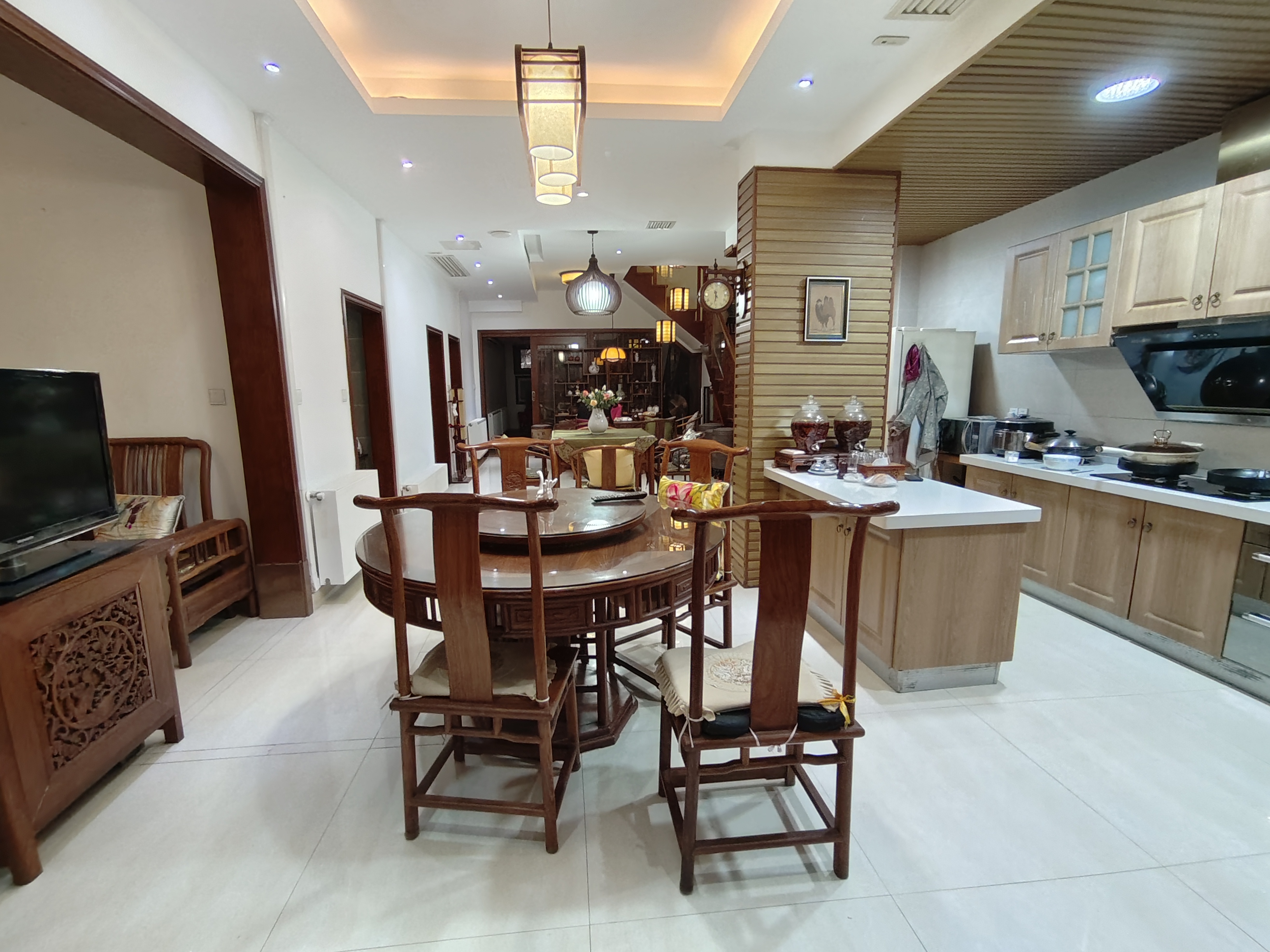 海韵天城 5室2厅2卫 180.0万 海韵天城 5室2厅2卫 180.0万室内图