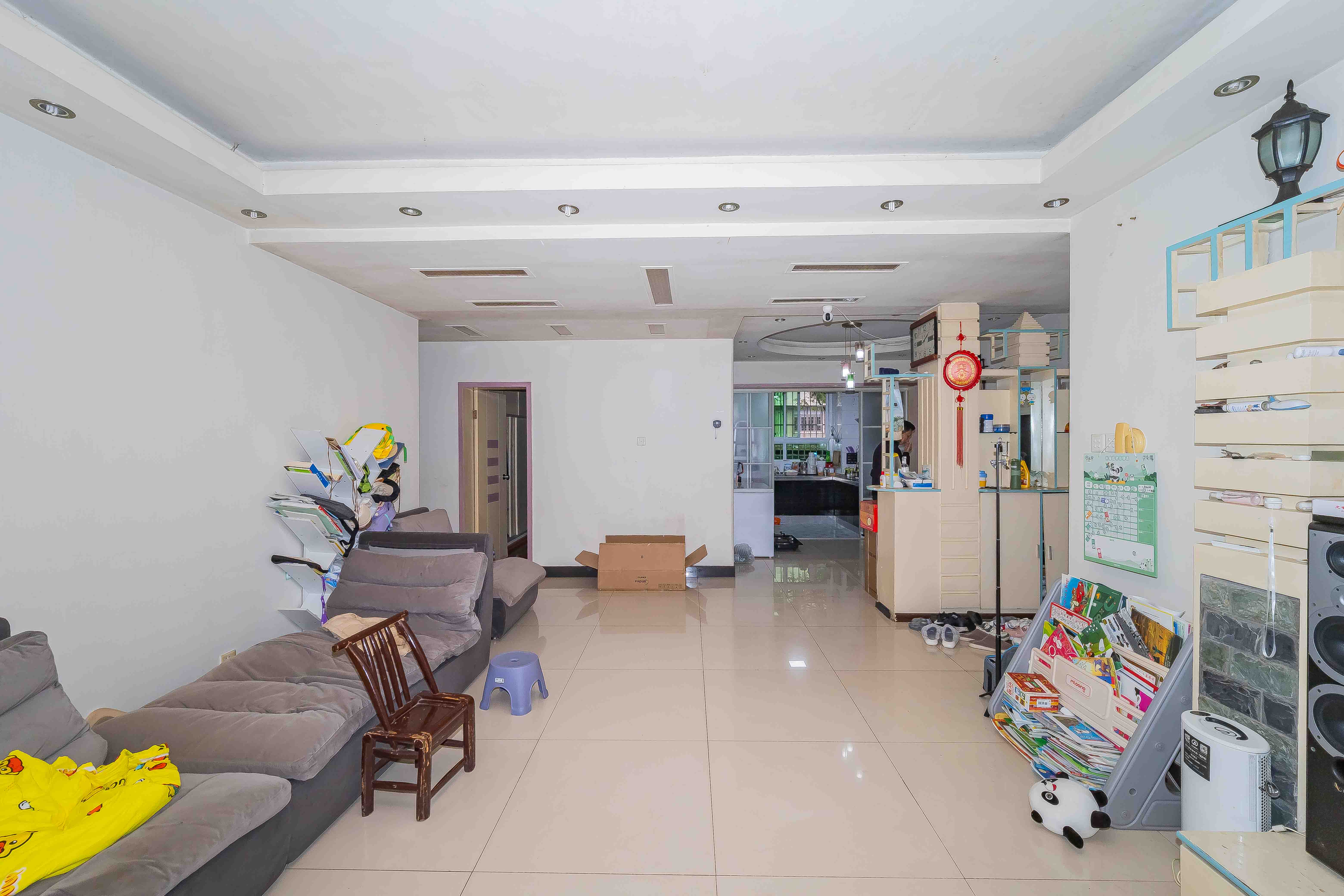 明媚星城  3室2厅2卫    106.0万 明媚星城  3室2厅2卫    106.0万客厅