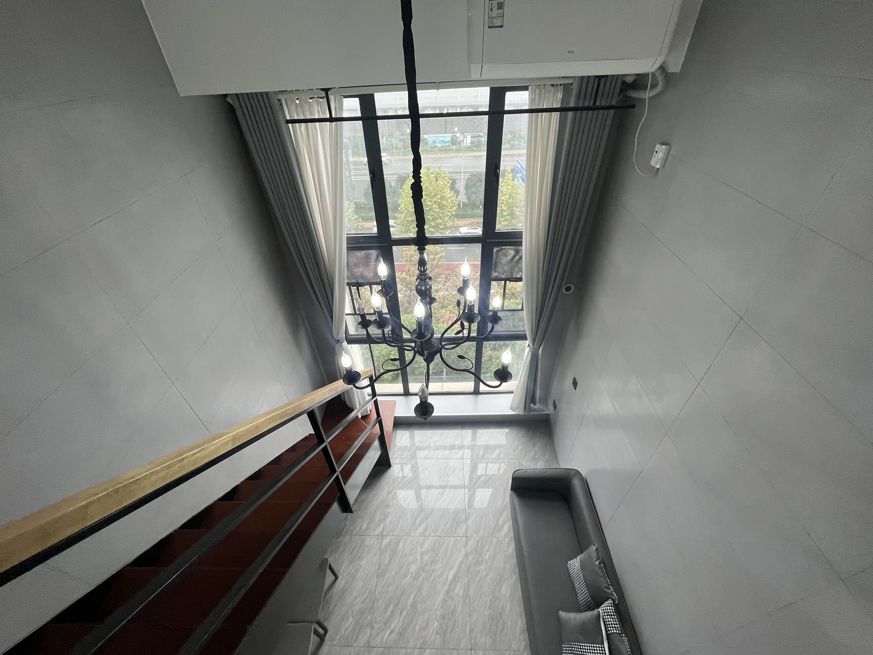新长海D1站  1室1厅1卫   1600.00元/月室内图