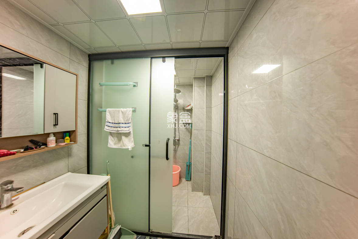 洋湖时代  3室2厅1卫    78.8万 洋湖时代  3室2厅1卫    78.8万卫生间