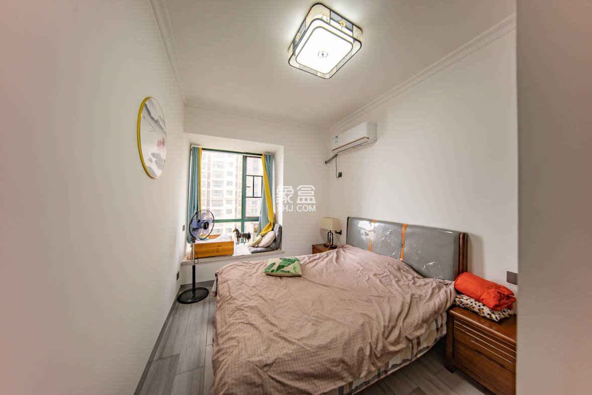 洋湖时代  3室2厅1卫    78.8万 洋湖时代  3室2厅1卫    78.8万卧室