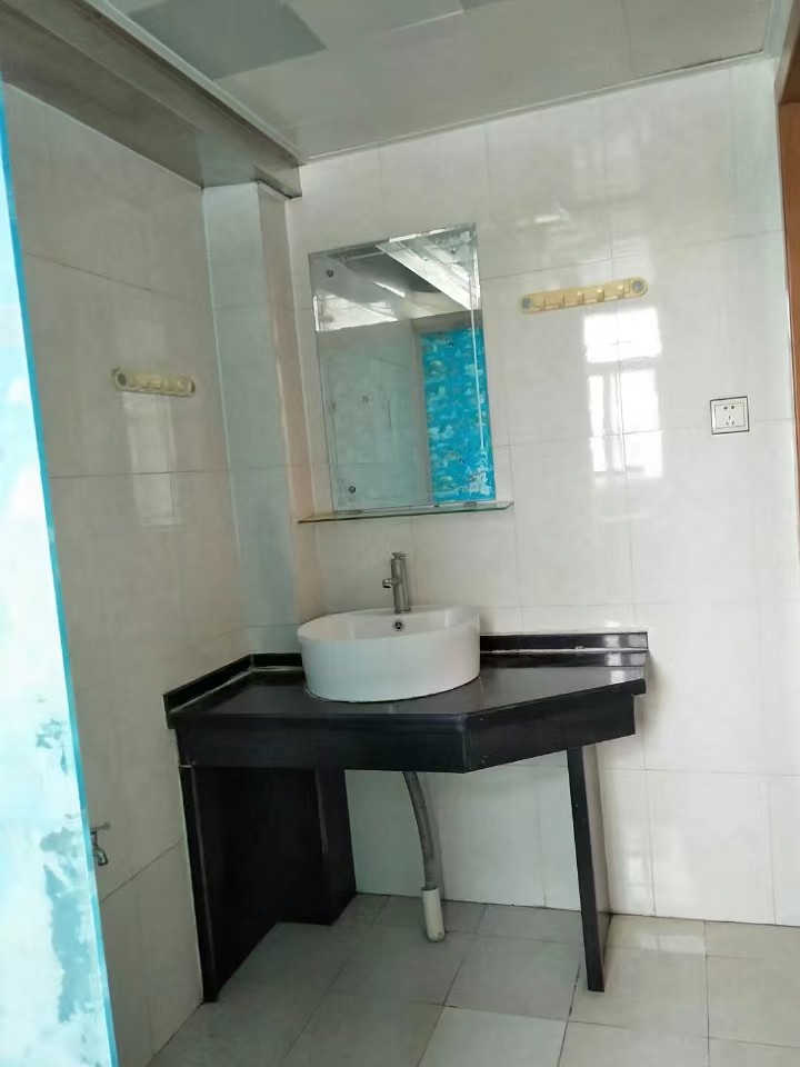 富绅花园 2室1厅1卫 900.0元/月 富绅花园 2室1厅1卫 900.0元/月室内图