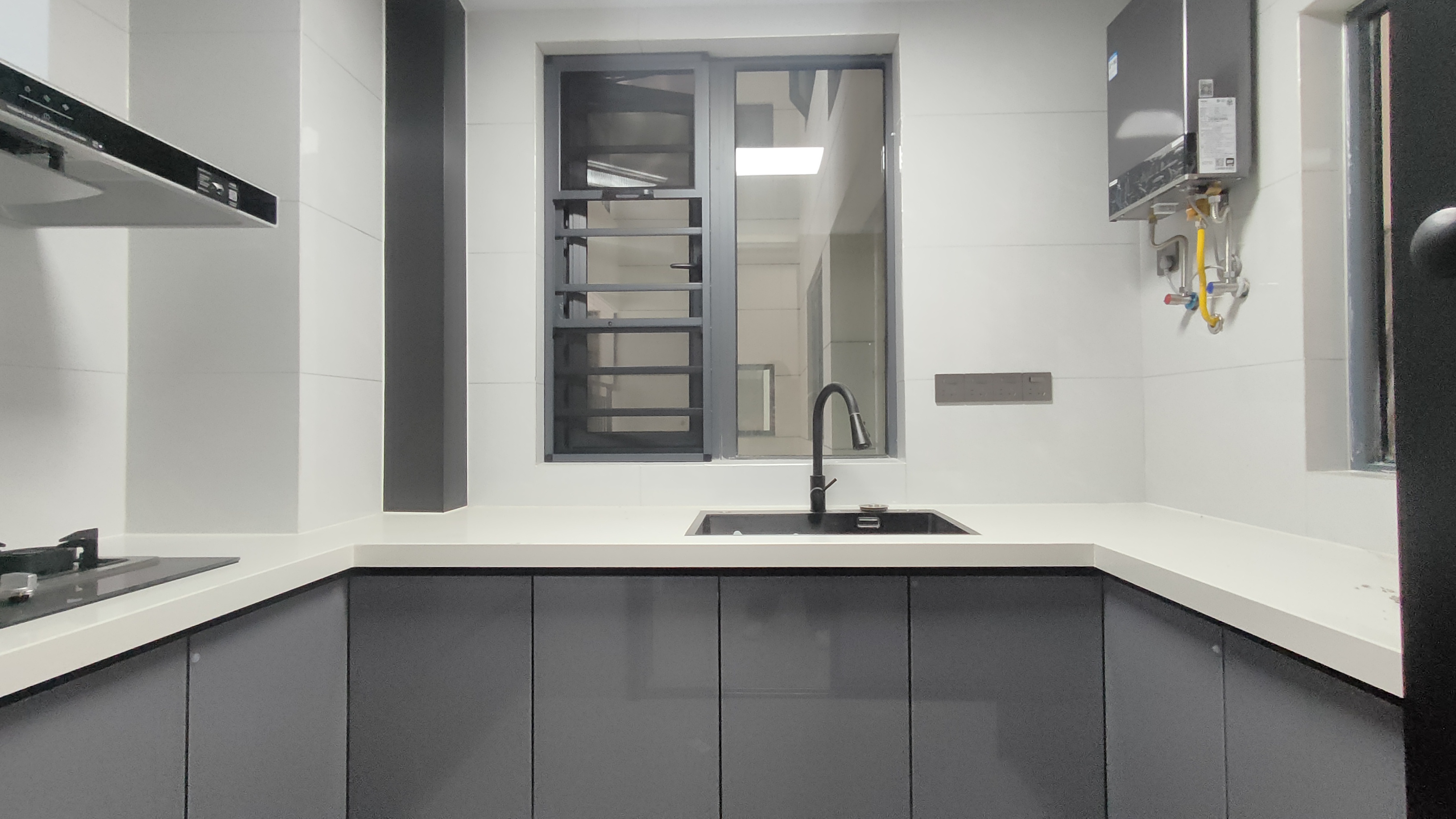 长沙北中心保利时代 3室2厅1卫 2400.0元/月 长沙北中心保利时代 3室2厅1卫 2400.0元/月室内图