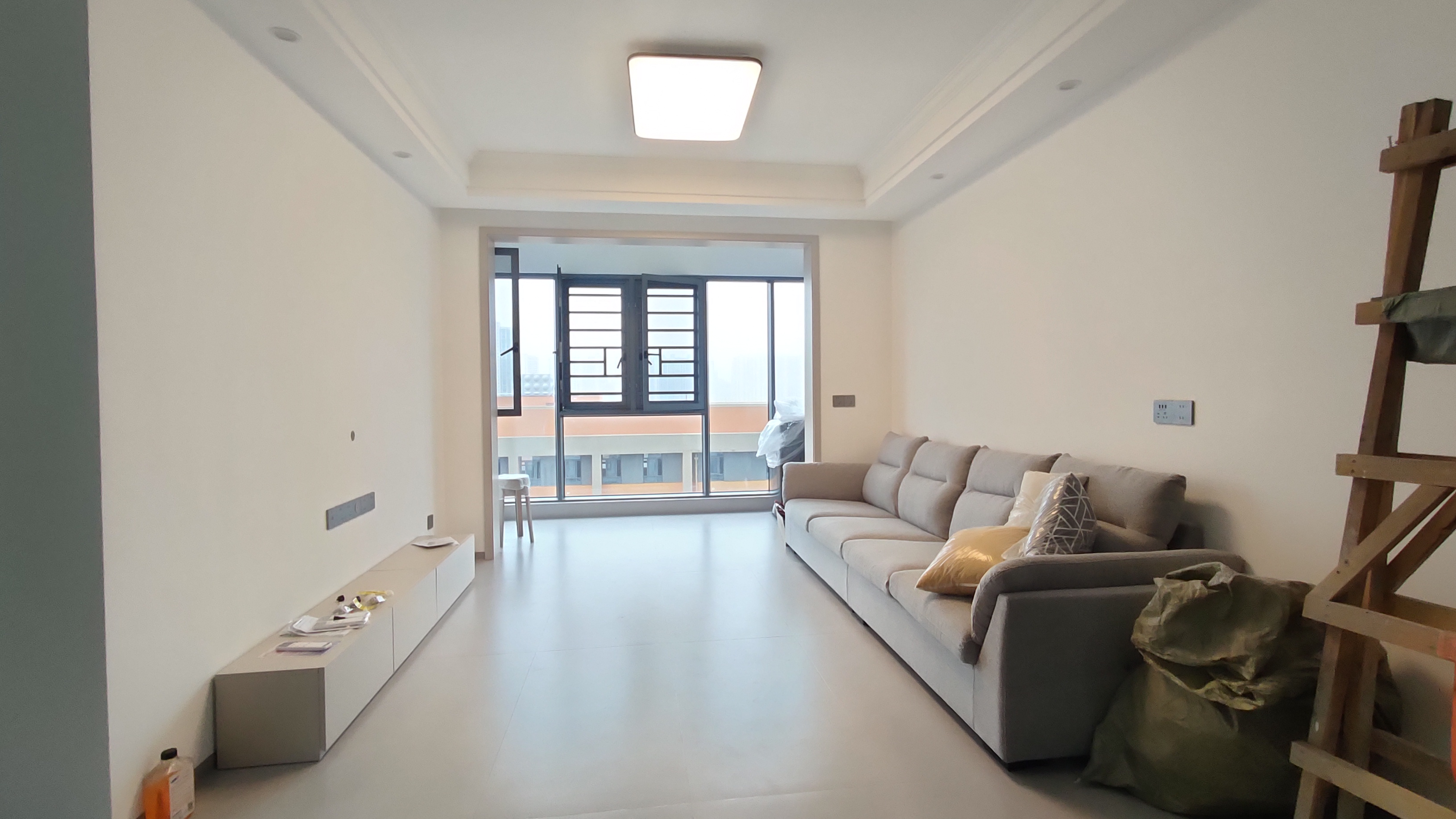 长沙北中心保利时代 3室2厅1卫 2400.0元/月 长沙北中心保利时代 3室2厅1卫 2400.0元/月室内图