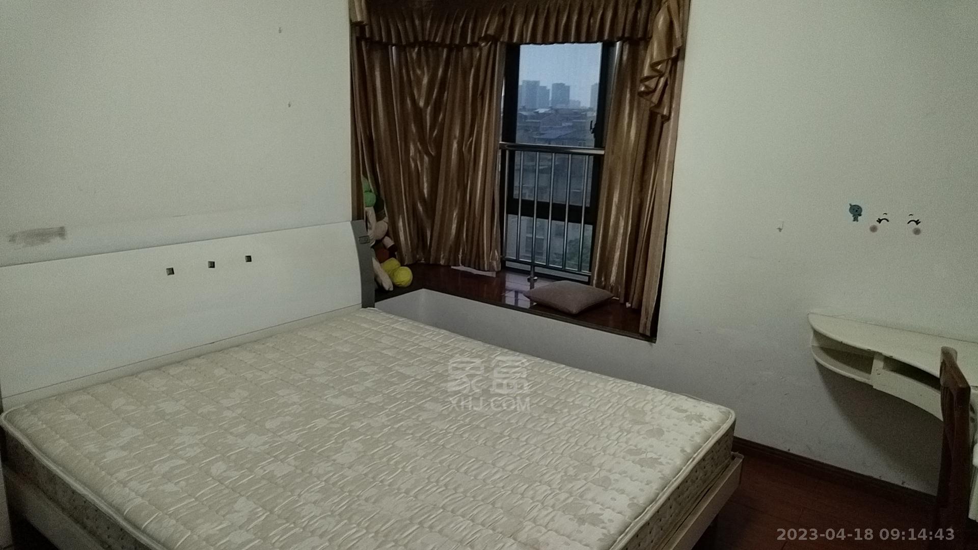 湘银二期世纪花园 2室2厅1卫 1600.0元/月 湘银二期世纪花园 2室2厅1卫 1600.0元/月室内图