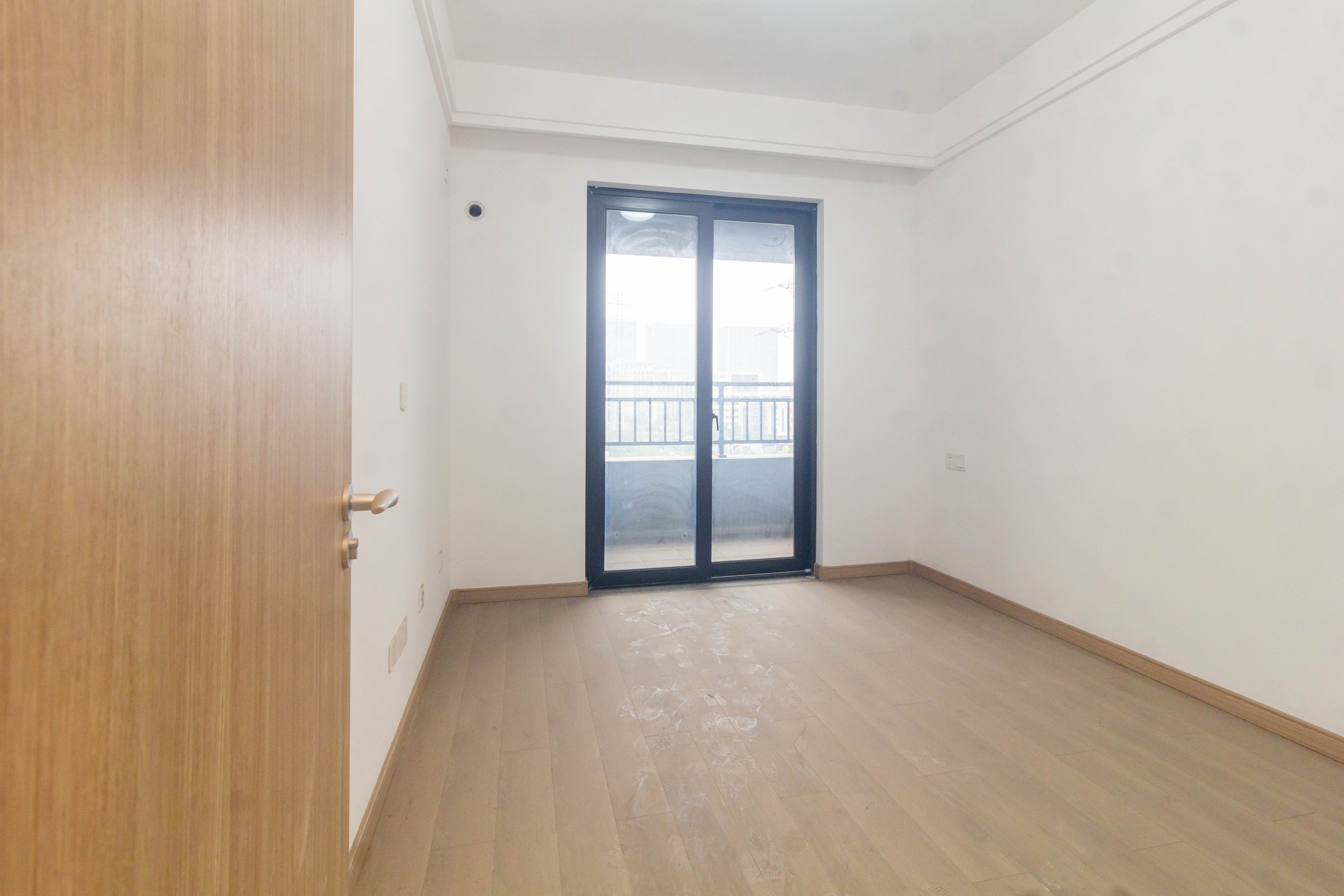 君合新城玺樾  3室2厅2卫    85.0万 君合新城玺樾  3室2厅2卫    85.0万卧室