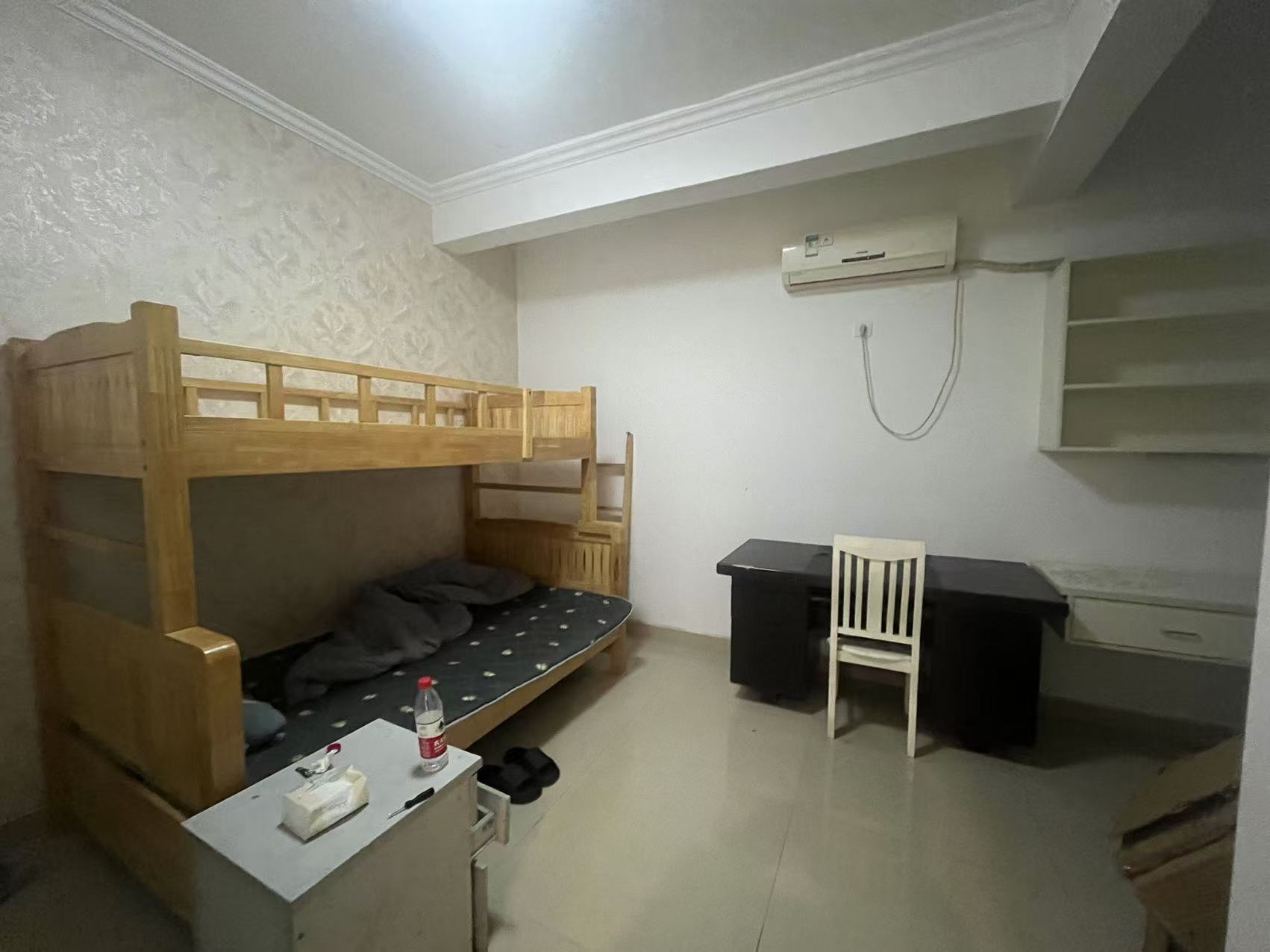 红星国际星城 3室1厅1卫 2000.0元/月 红星国际星城 3室1厅1卫 2000.0元/月室内图