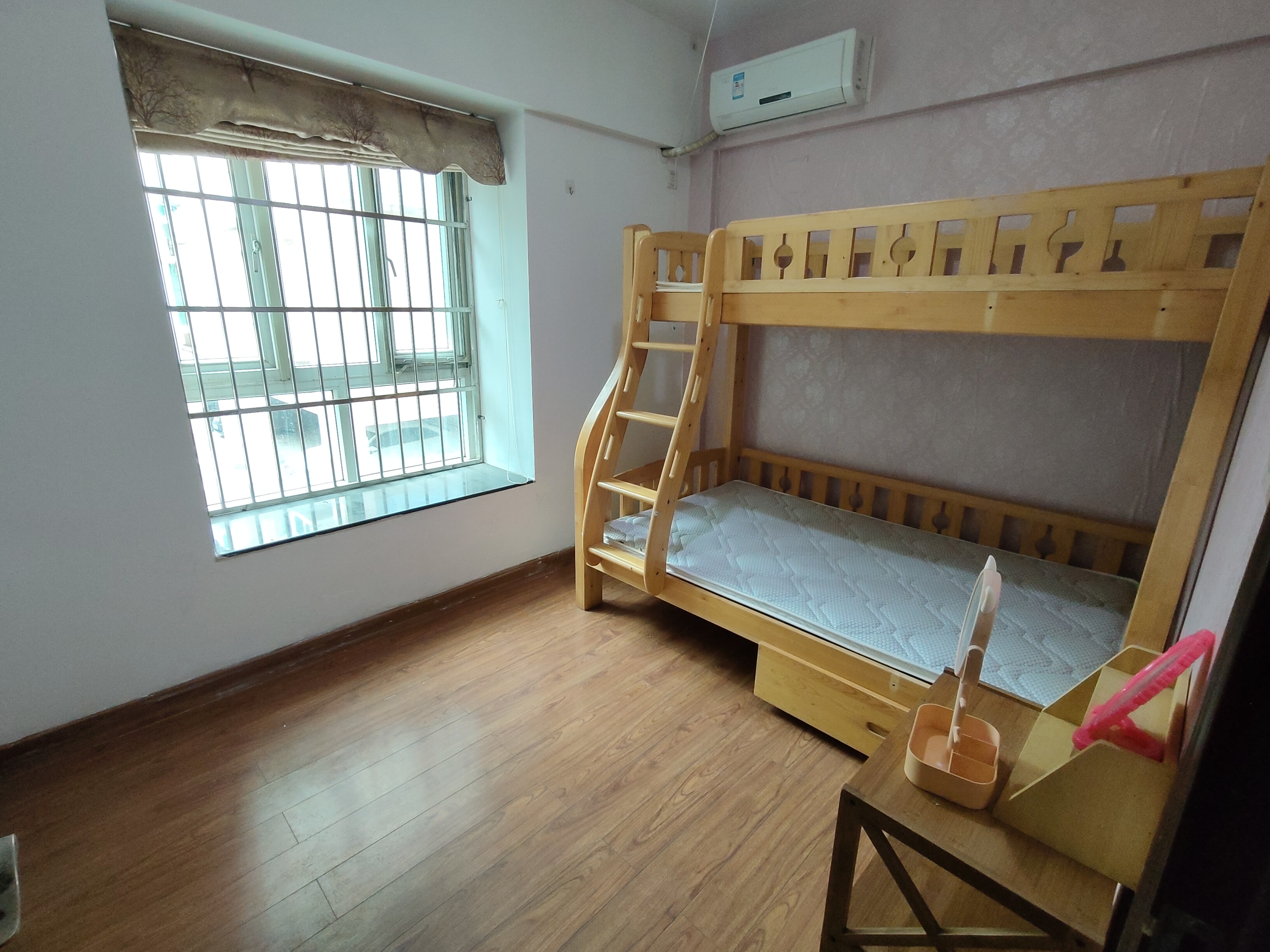 成信景苑 3室1厅1卫 100.0万 成信景苑 3室1厅1卫 100.0万室内图