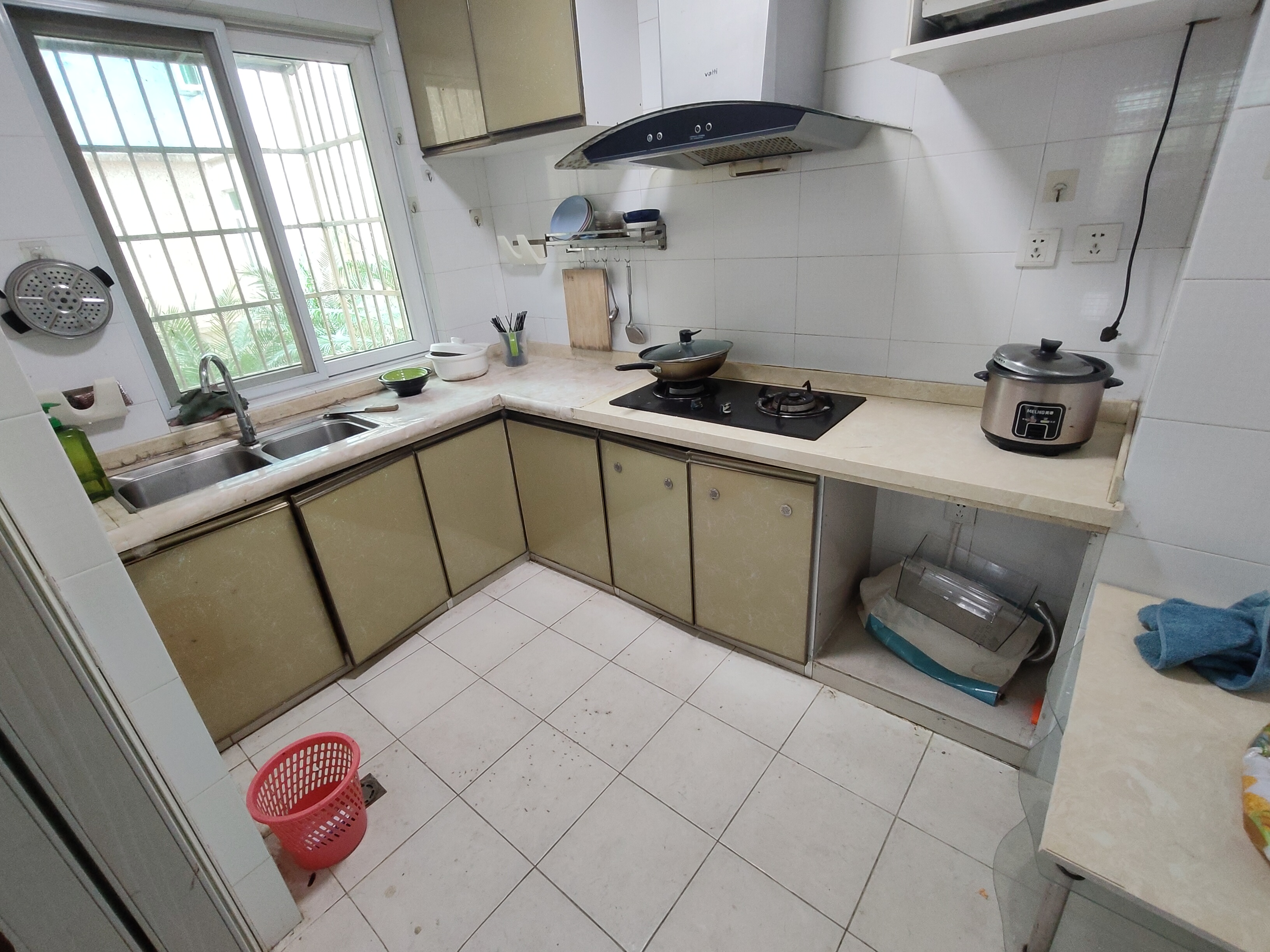 成信景苑 3室1厅1卫 100.0万 成信景苑 3室1厅1卫 100.0万室内图